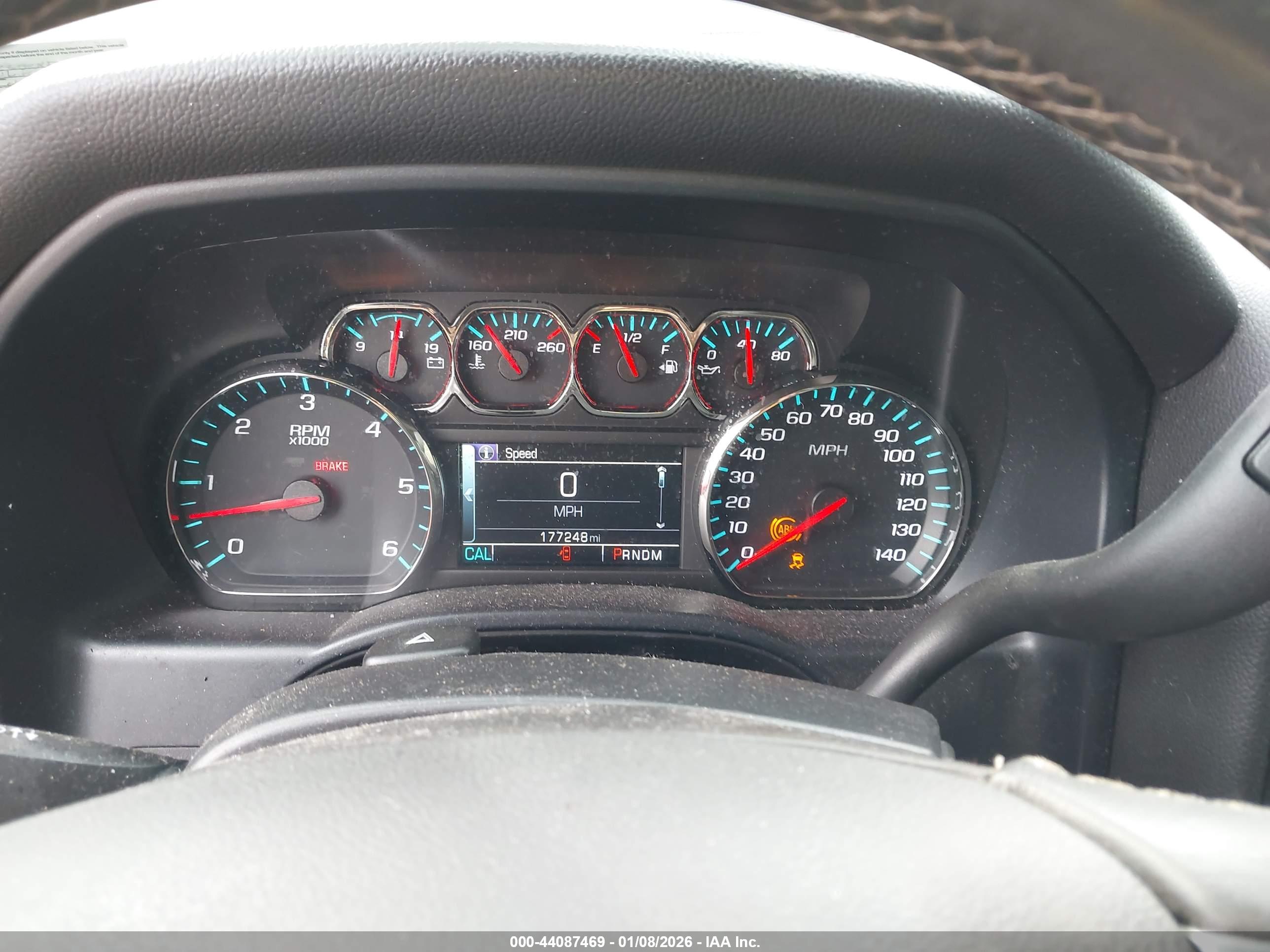 CHEVROLET SILVERADO image 7