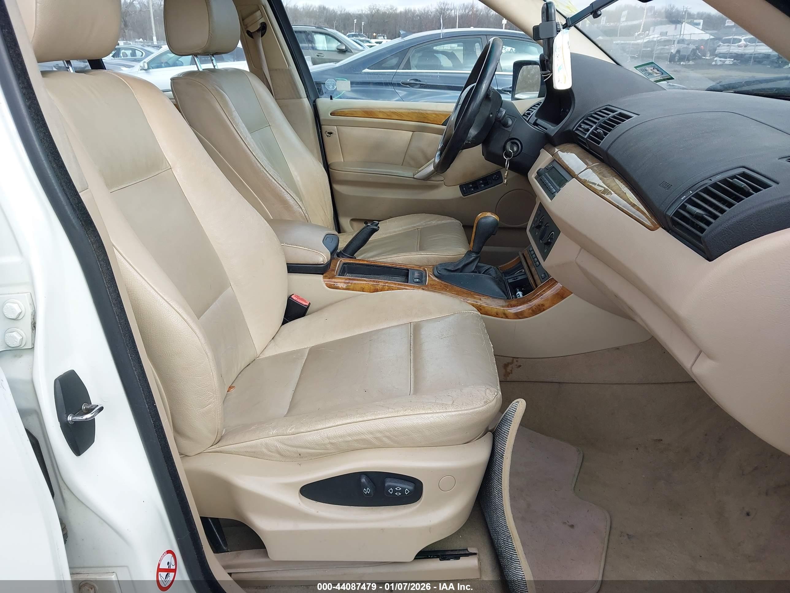BMW X5 image 5