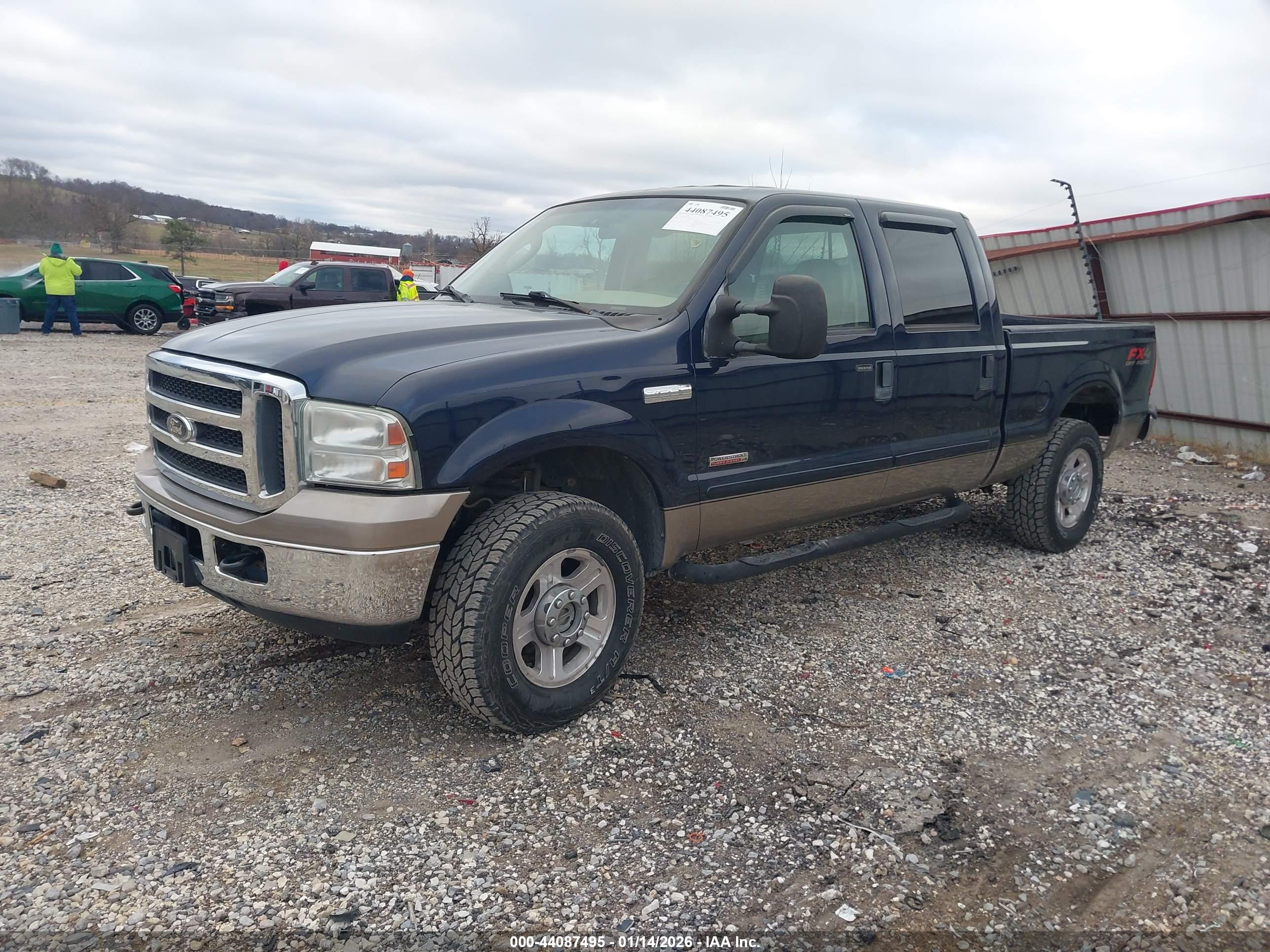 FORD F-250 image 2