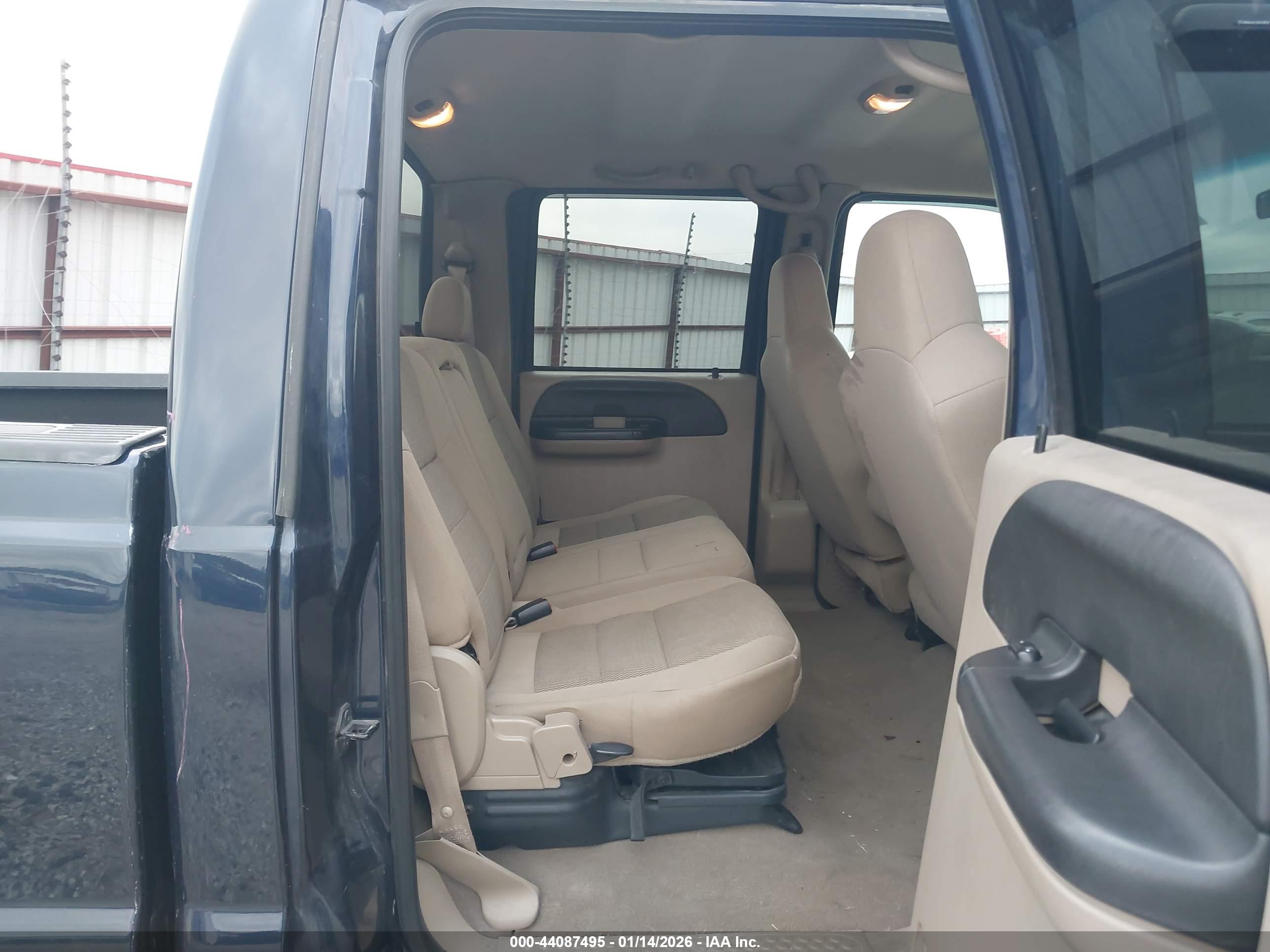 FORD F-250 image 8