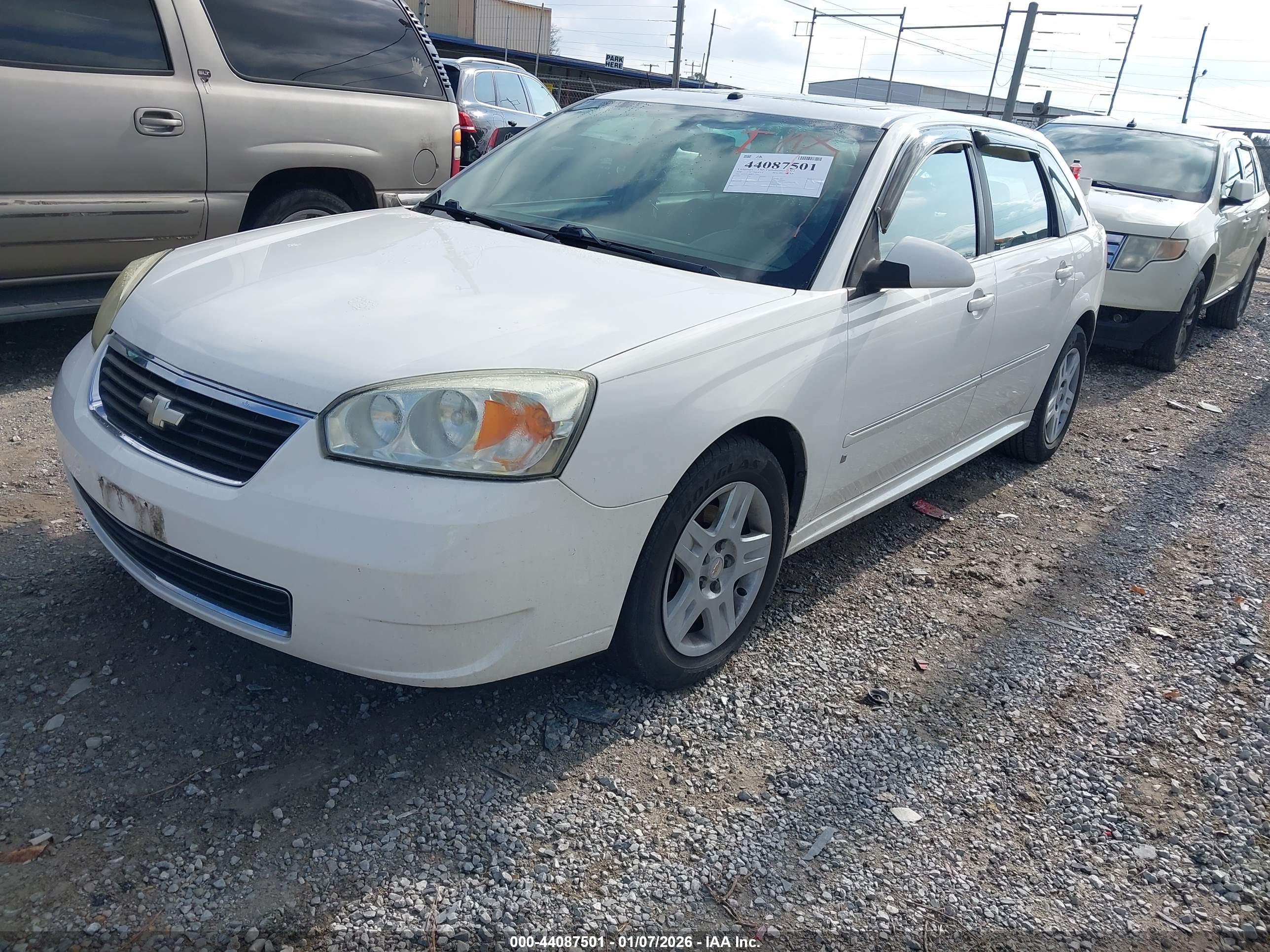 CHEVROLET MALIBU image 2