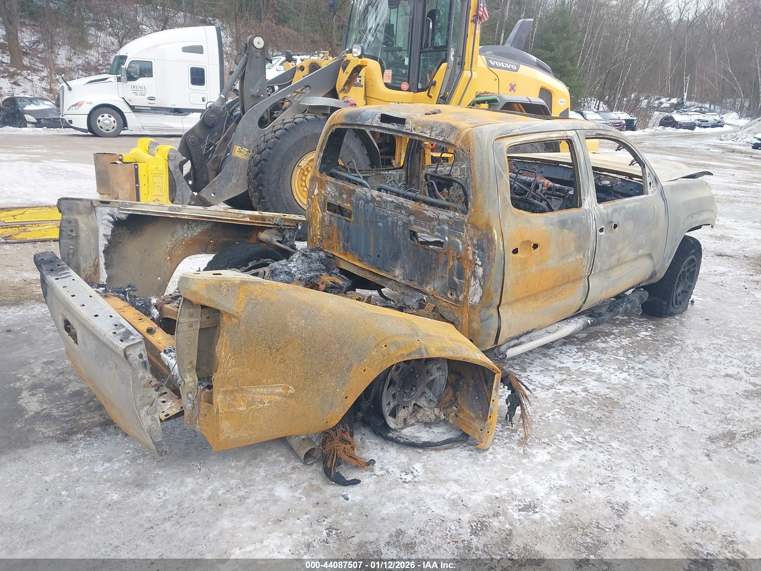 TOYOTA TACOMA image 4