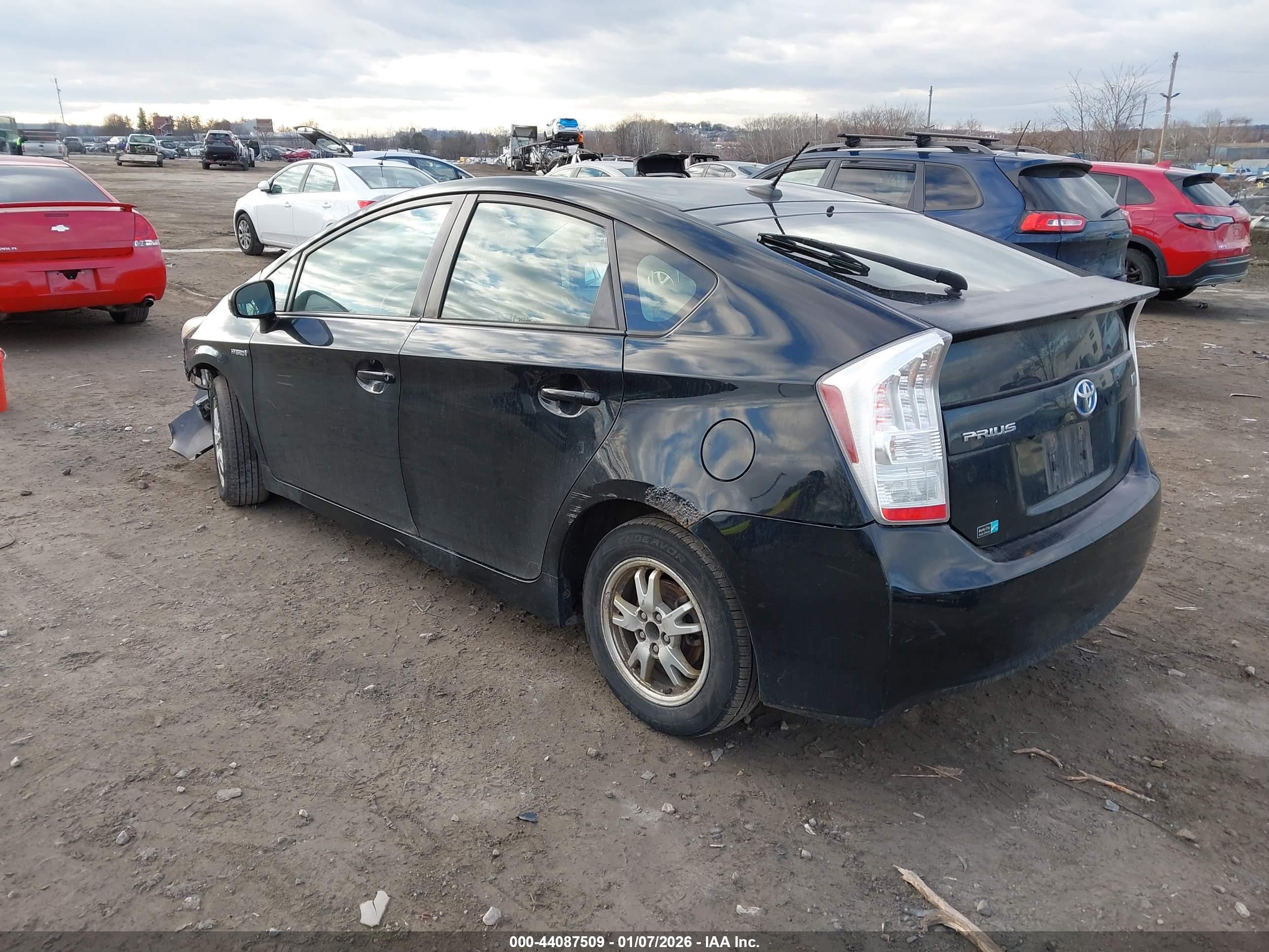 TOYOTA PRIUS image 3
