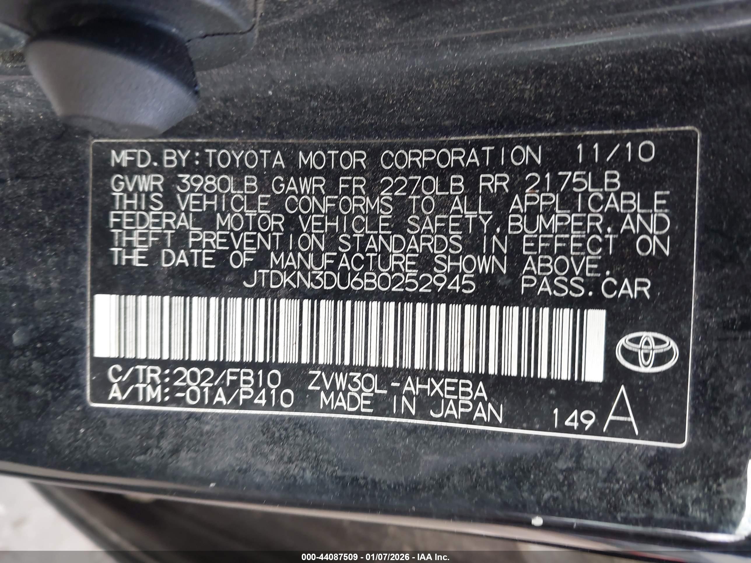 TOYOTA PRIUS image 9