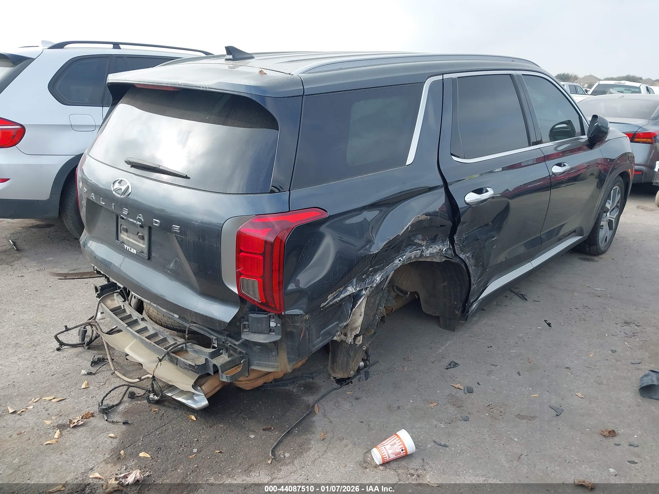HYUNDAI PALISADE image 4