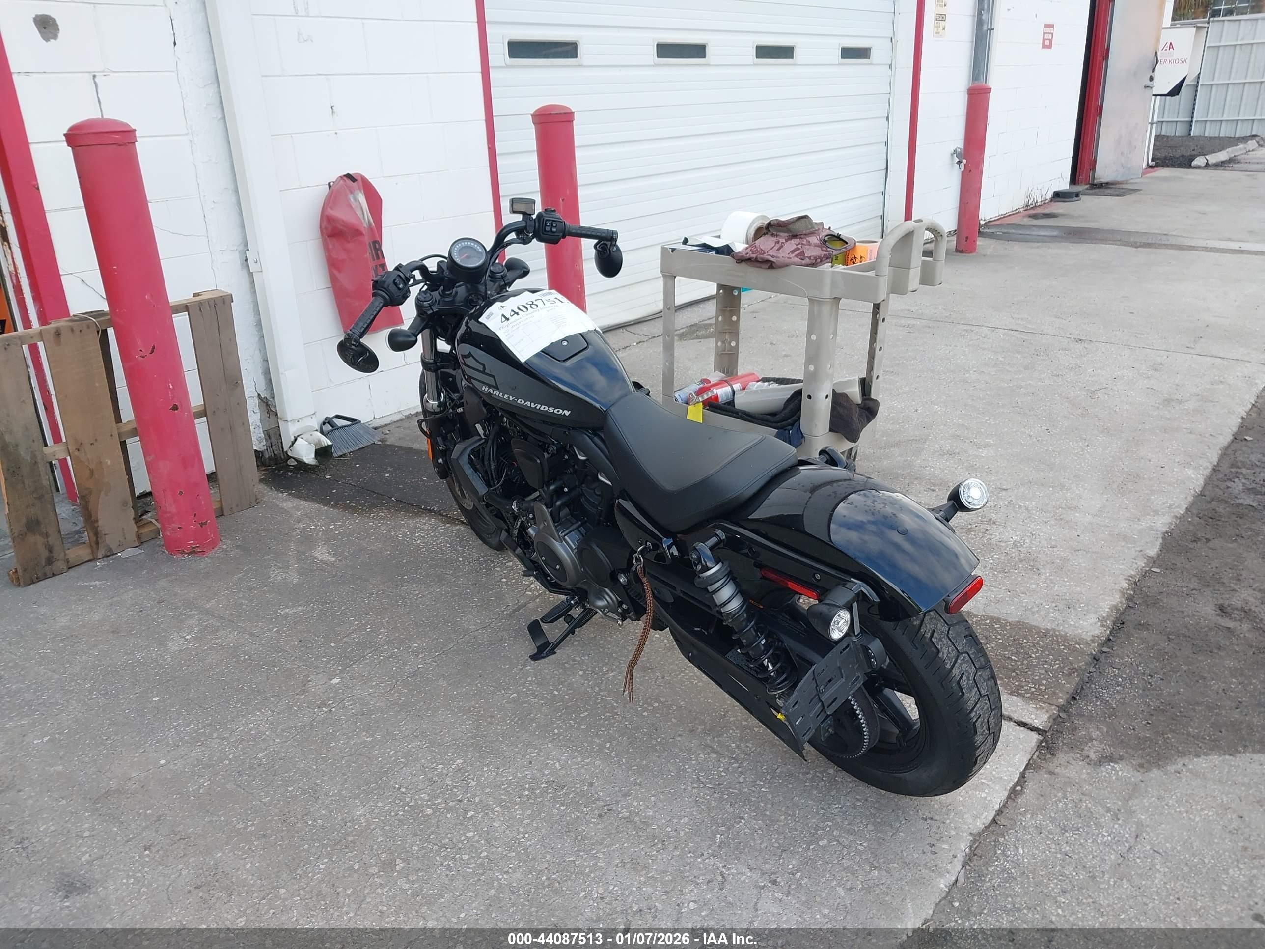 HARLEY-DAVIDSON RH975 image 3