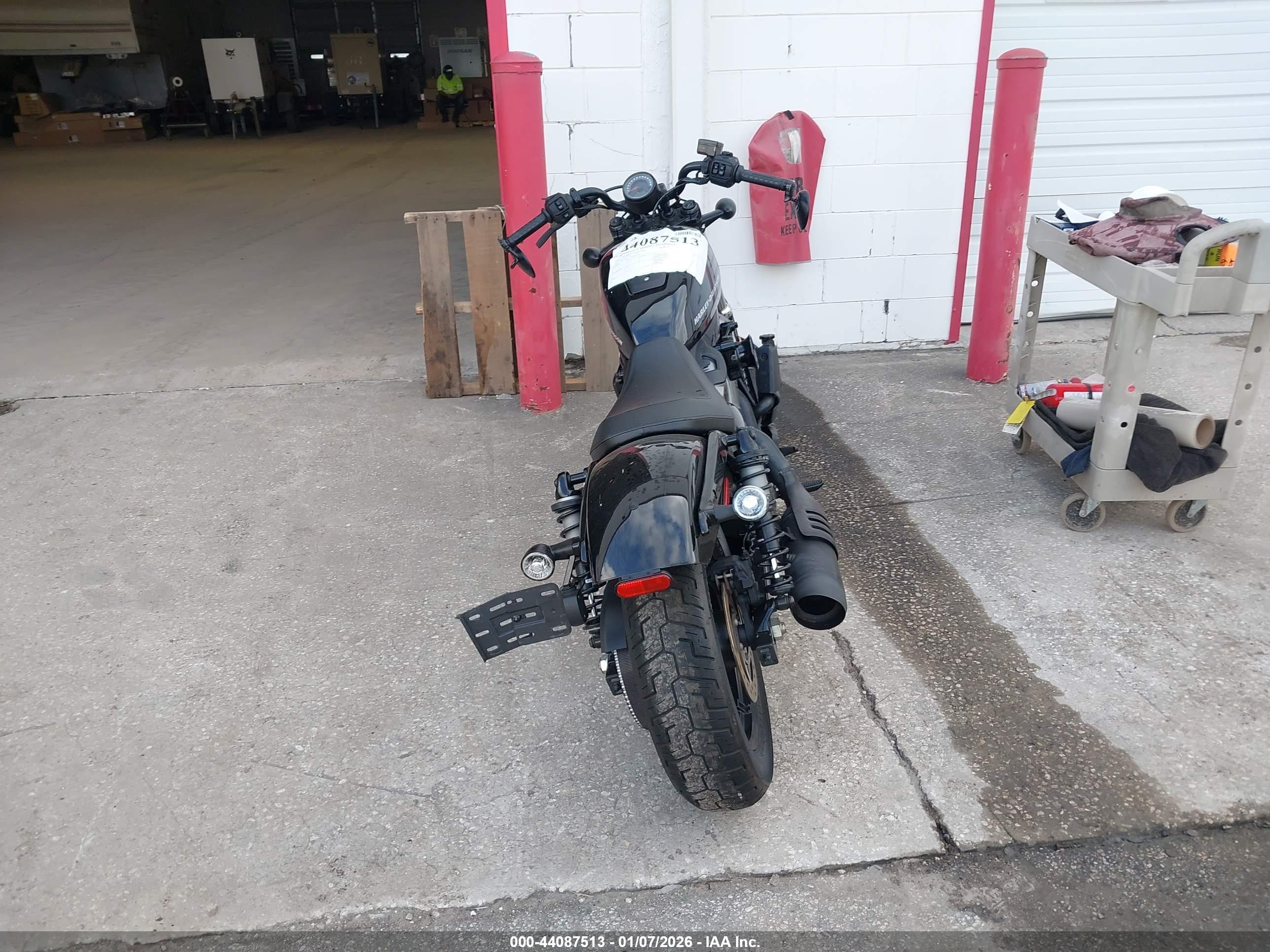 HARLEY-DAVIDSON RH975 image 6