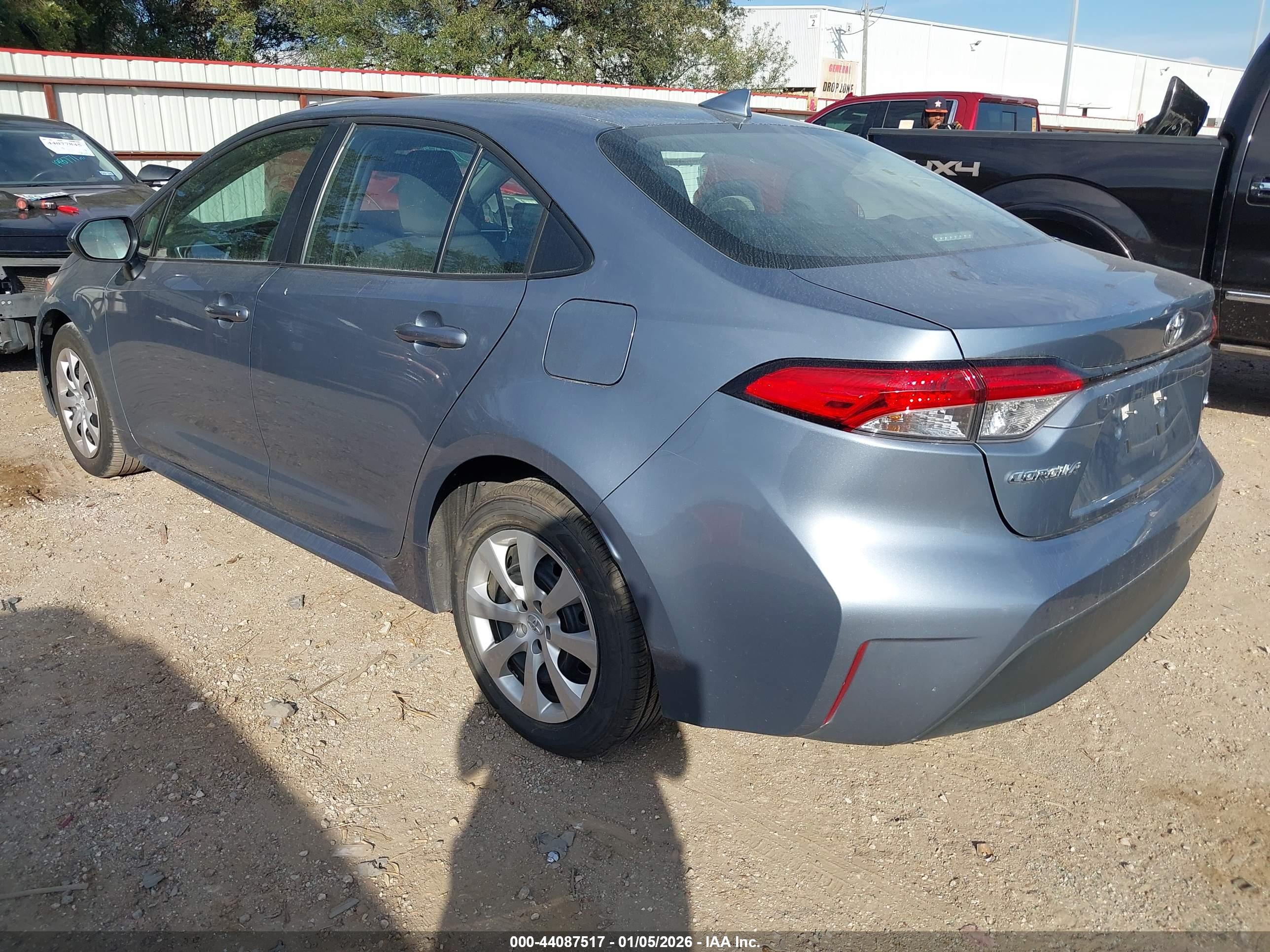 TOYOTA COROLLA image 3
