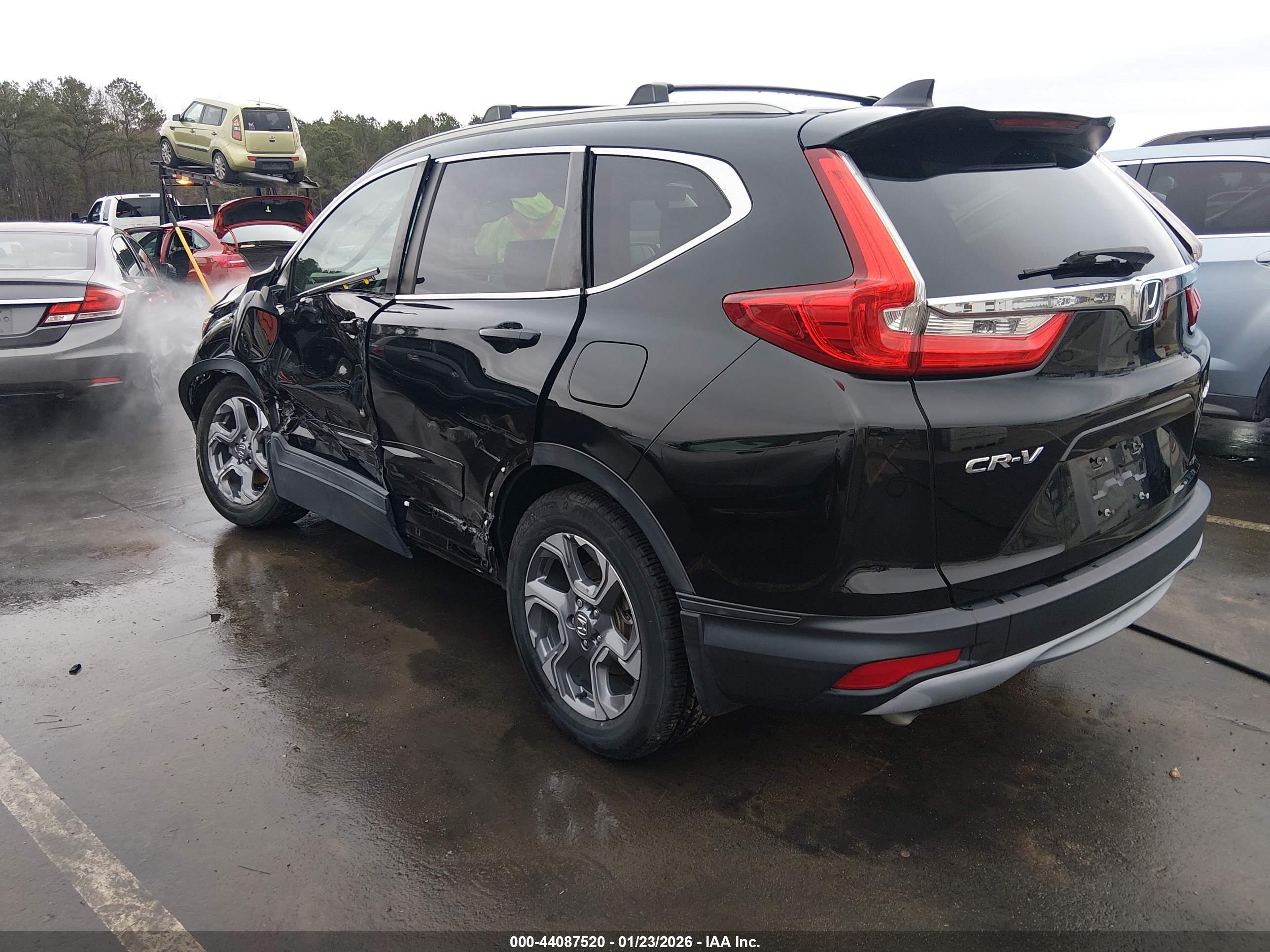 HONDA CR-V image 3