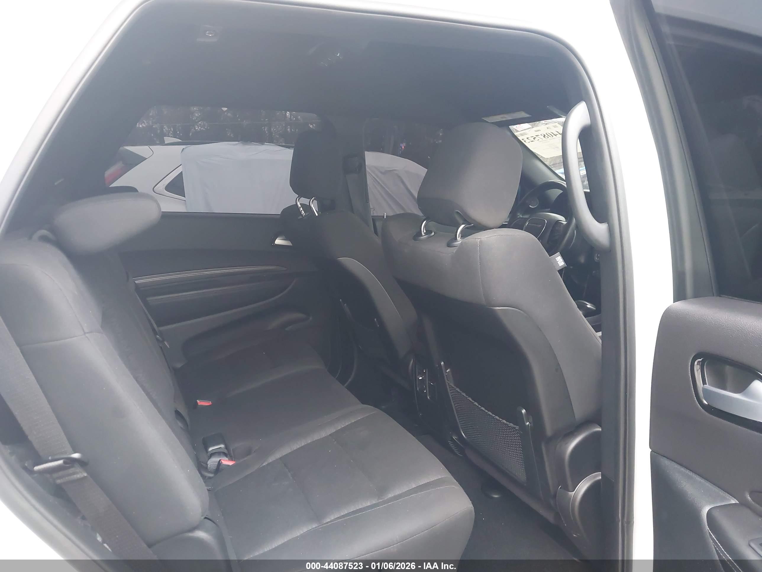 DODGE DURANGO image 8