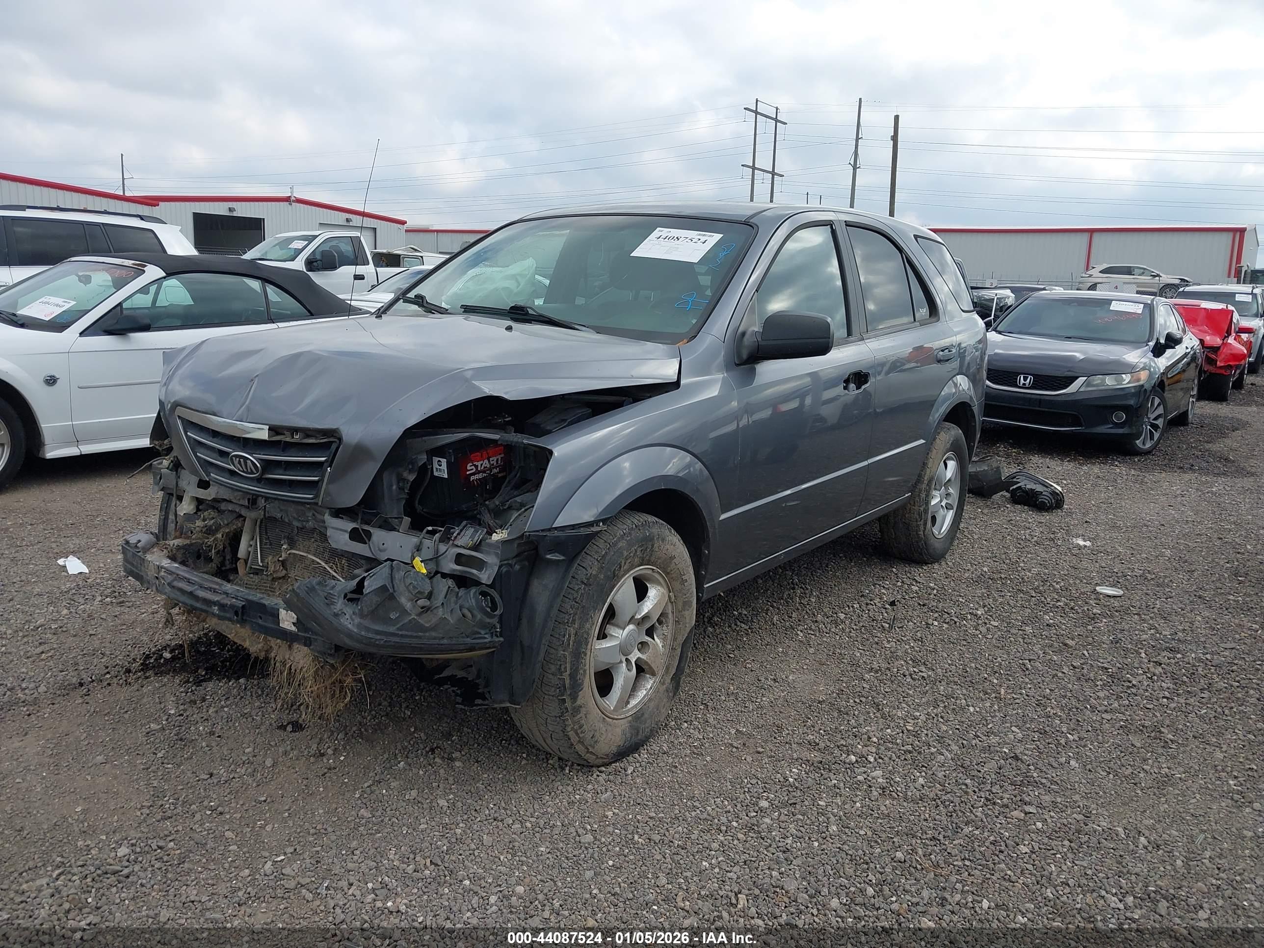 KIA SORENTO image 2