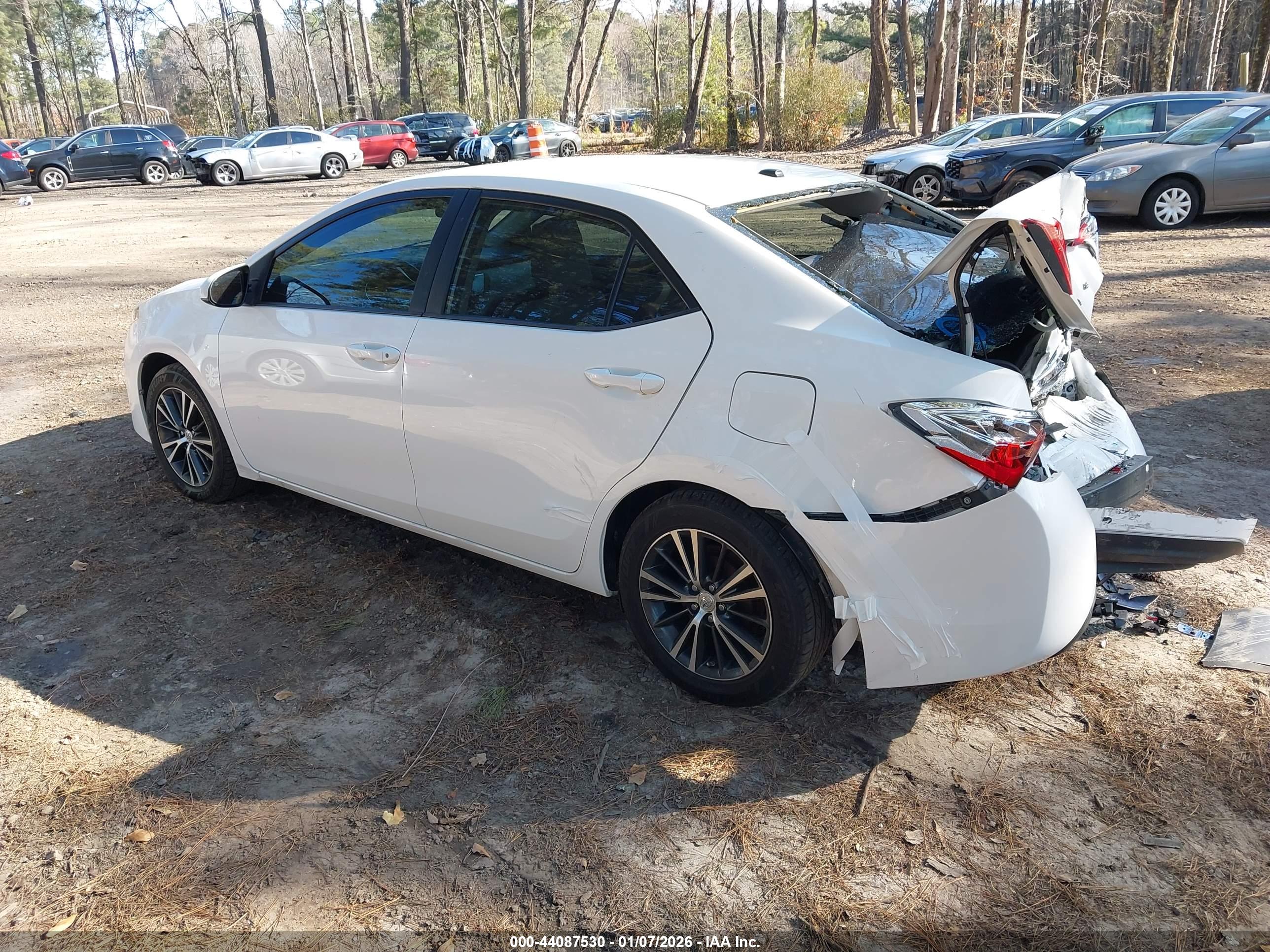 TOYOTA COROLLA image 3