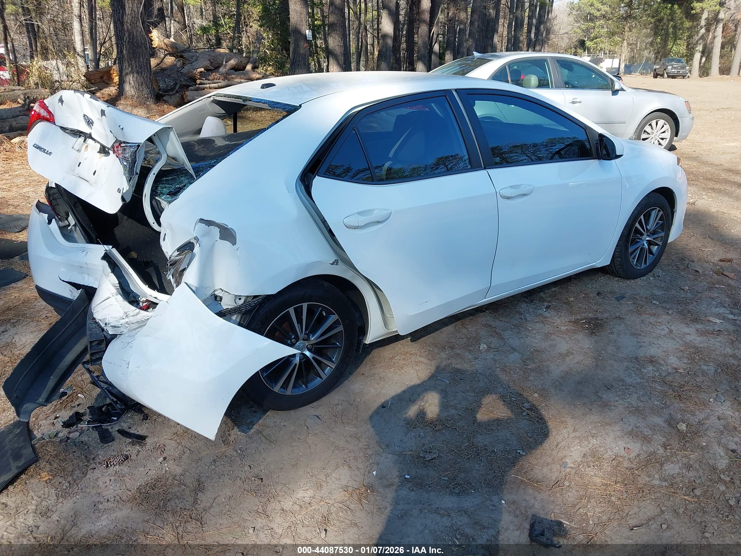 TOYOTA COROLLA image 4