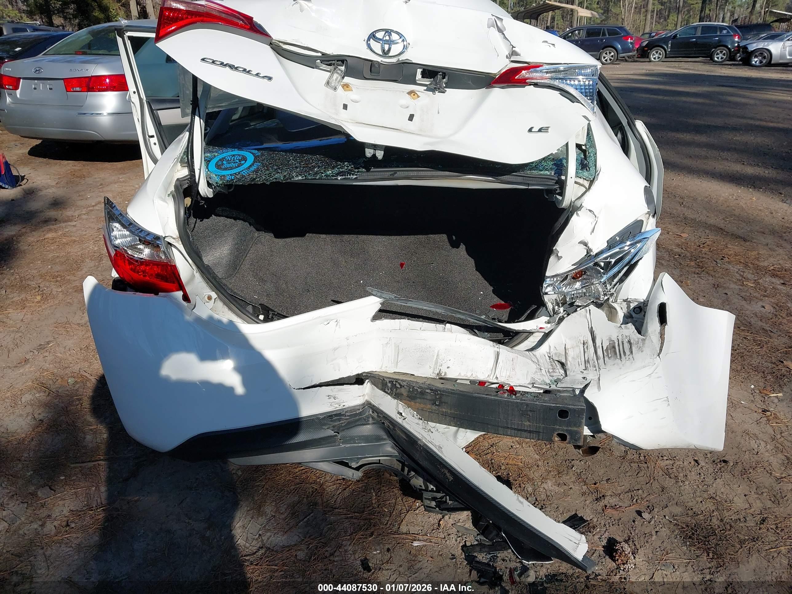 TOYOTA COROLLA image 6