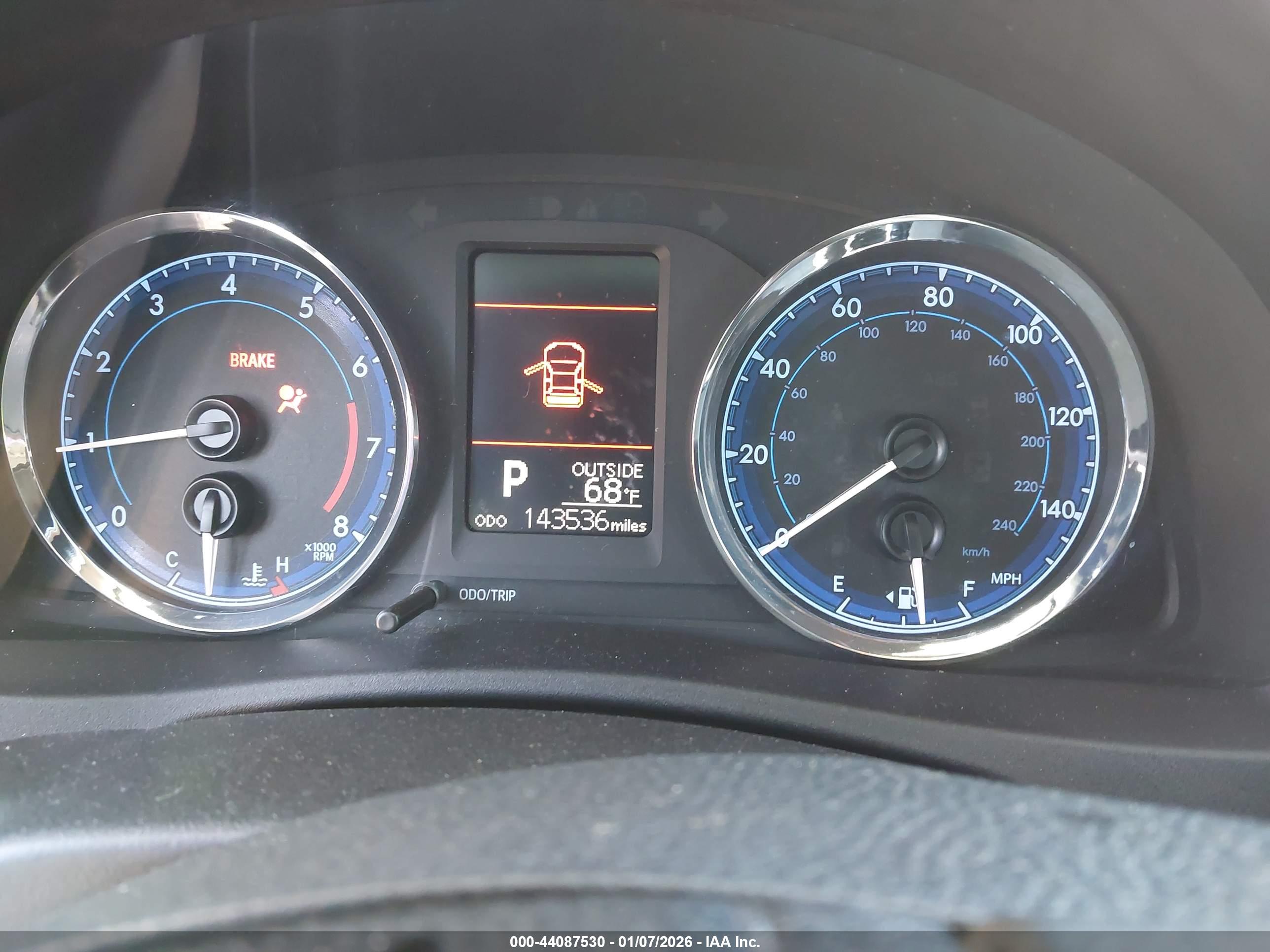 TOYOTA COROLLA image 7