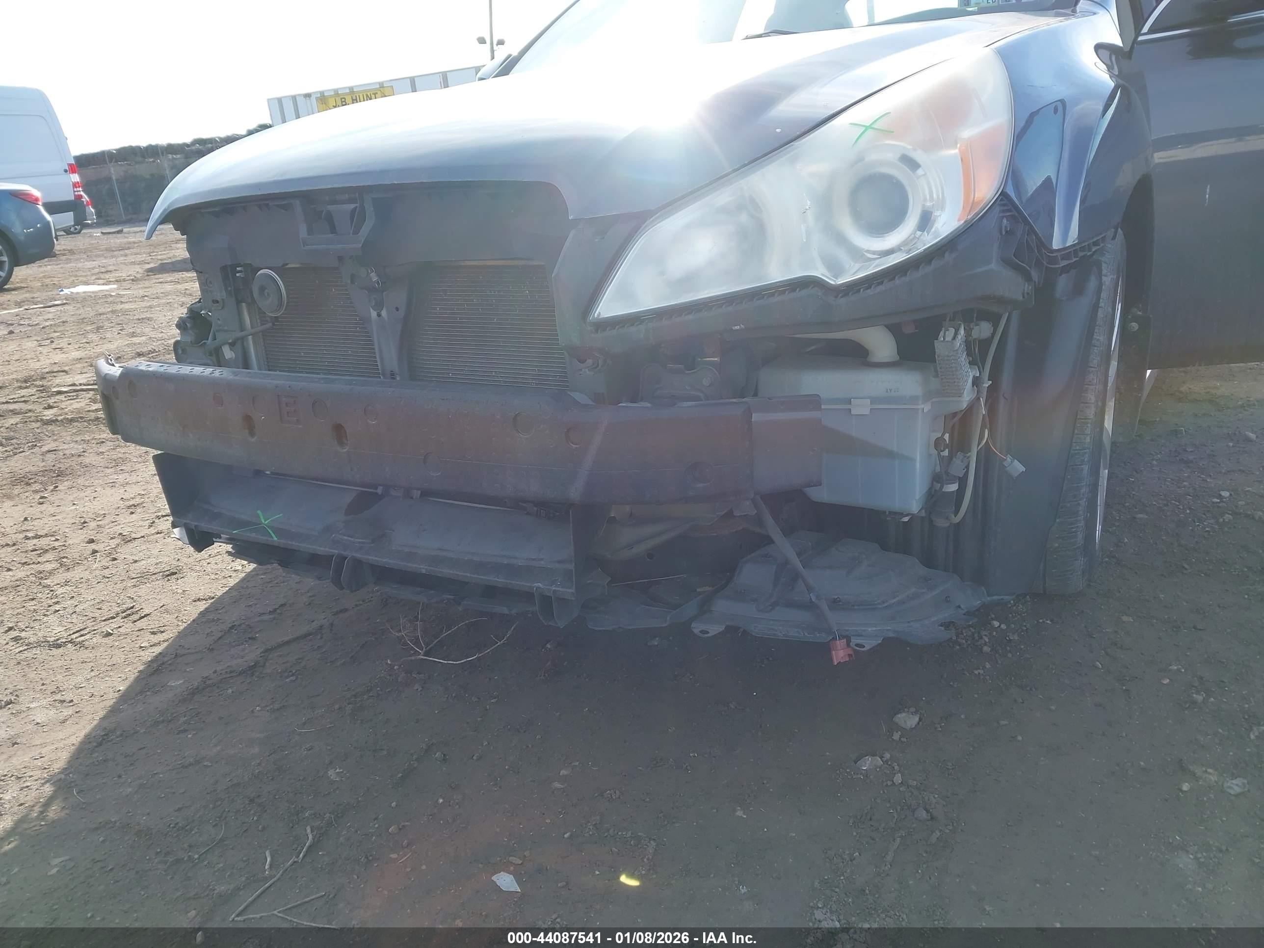 SUBARU LEGACY image 6