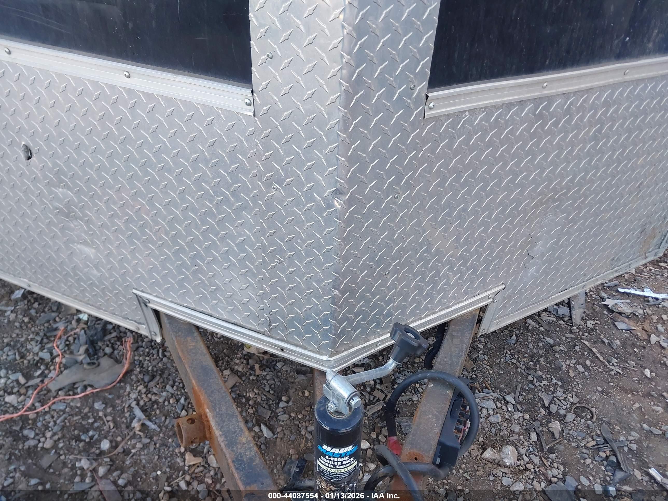 EAGLE ENCLOSED image 10