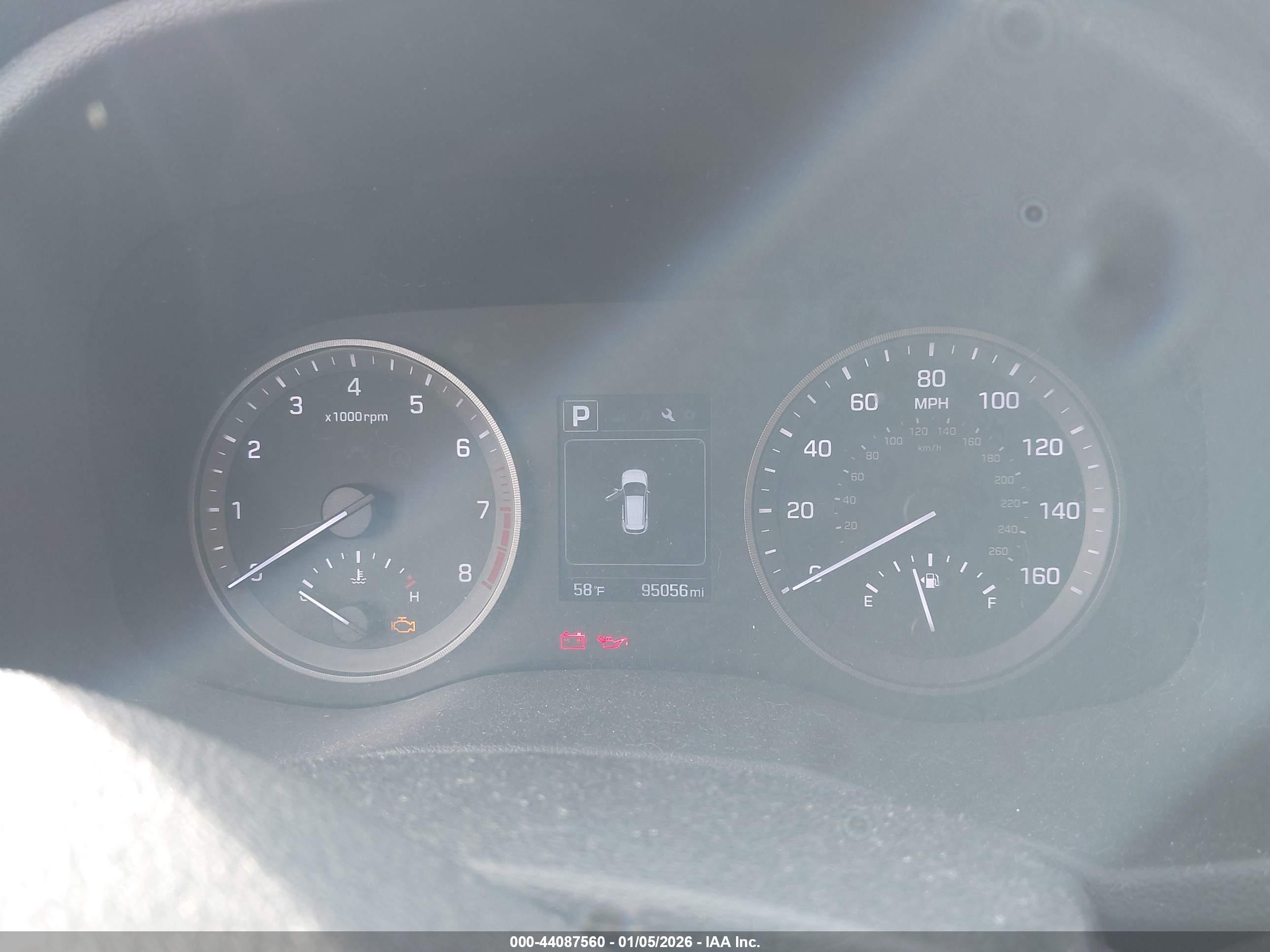 HYUNDAI TUCSON image 7