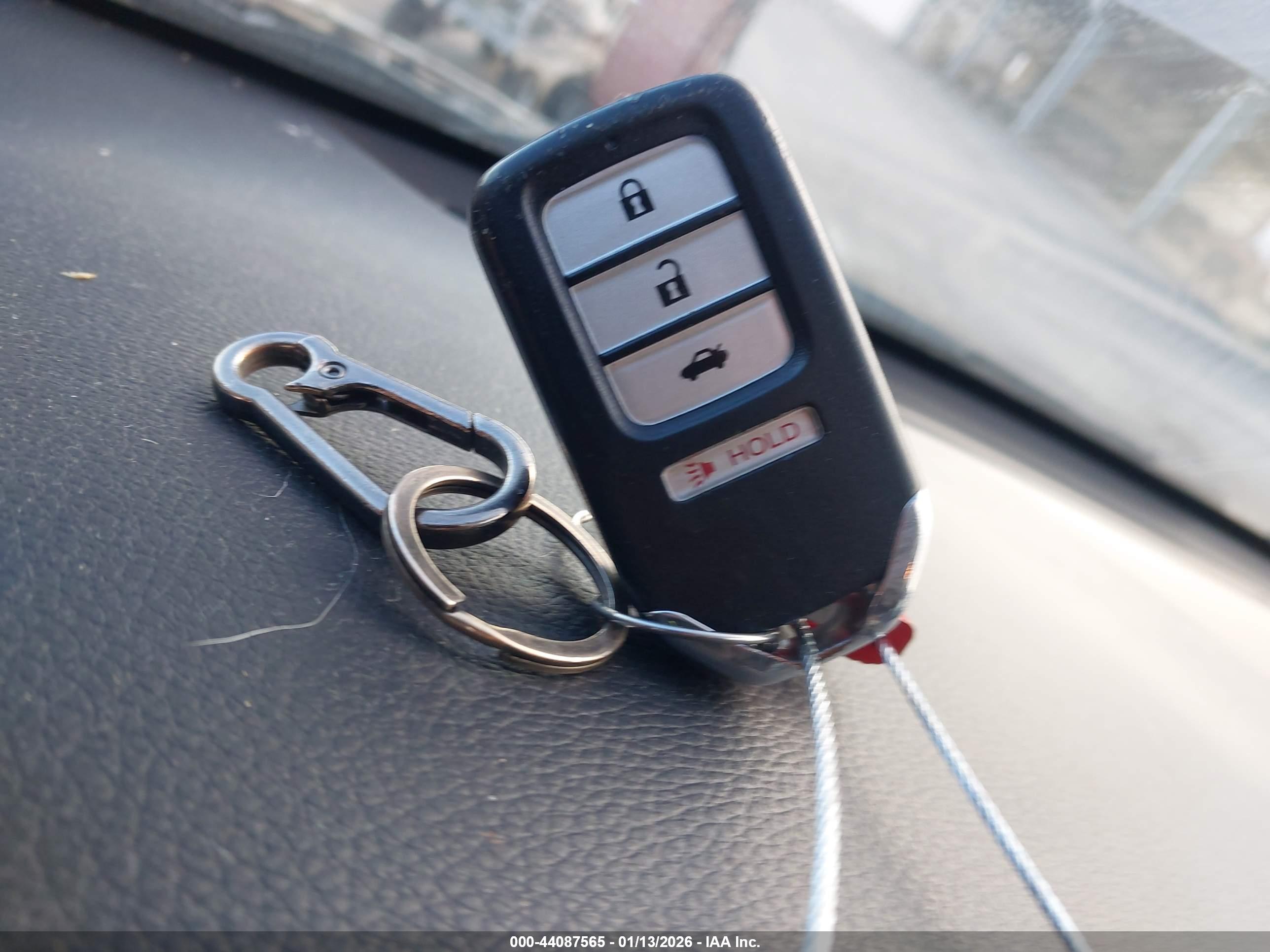 HONDA ACCORD image 11