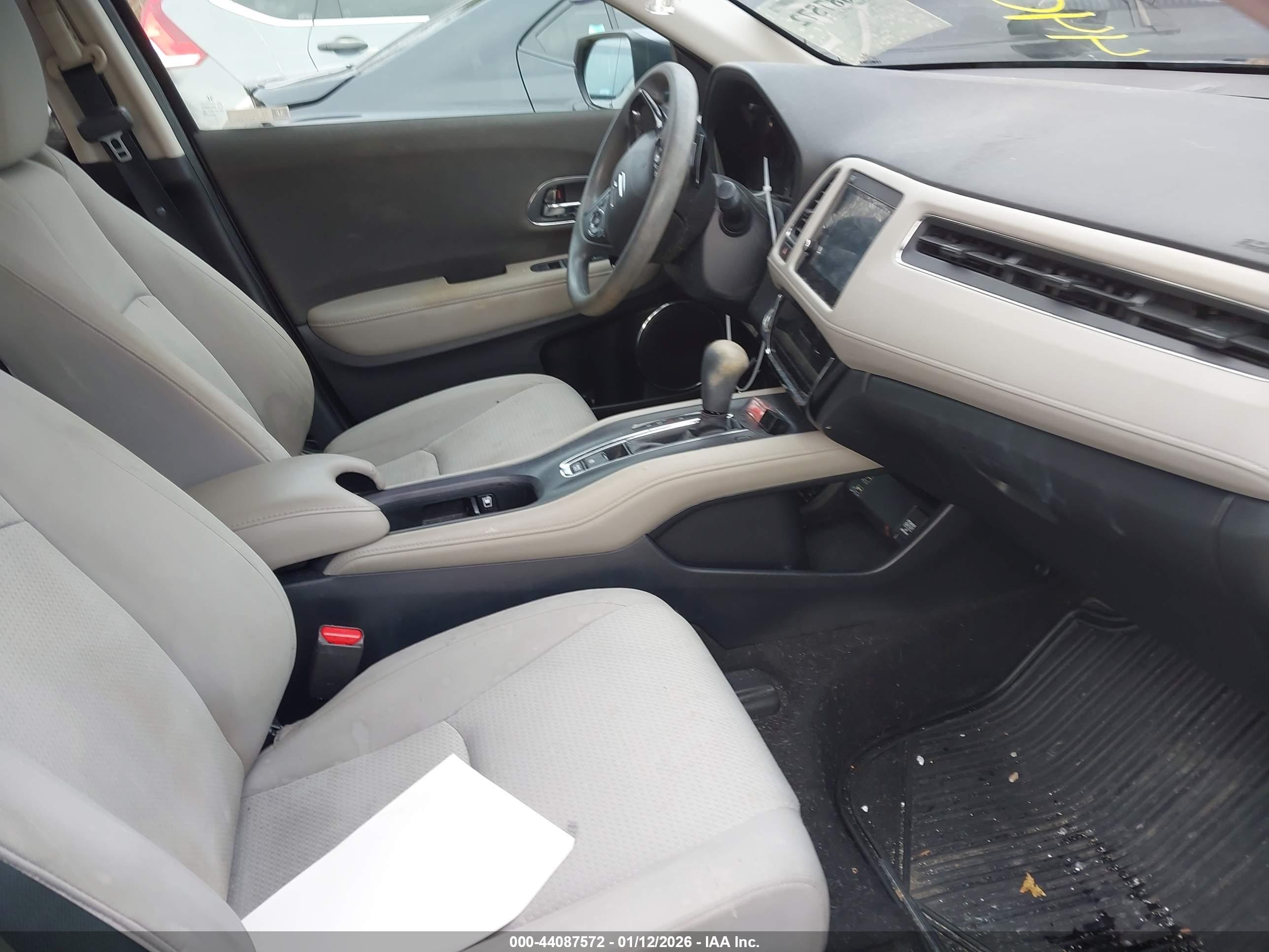 HONDA HR-V image 5