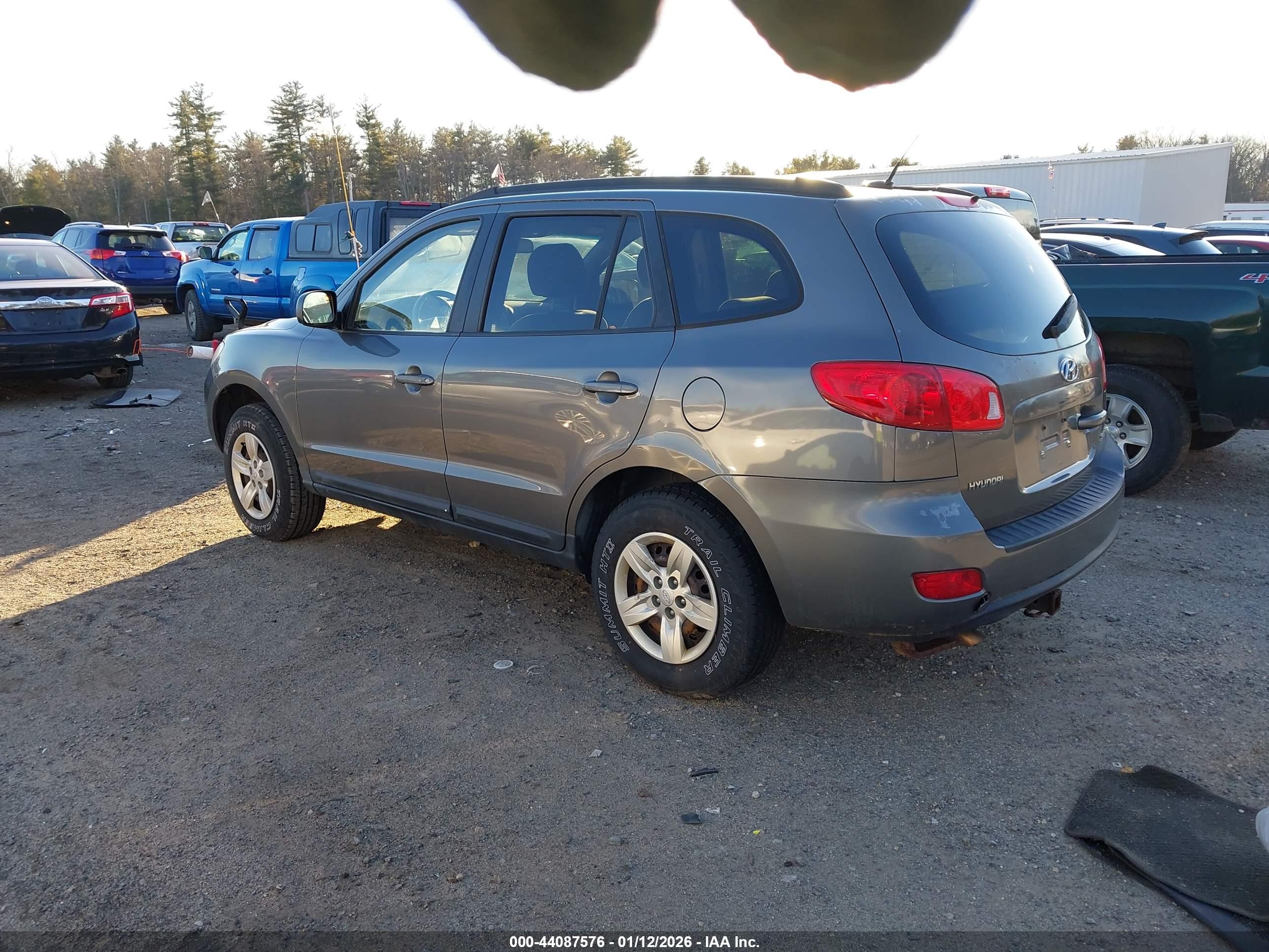 HYUNDAI SANTA image 3