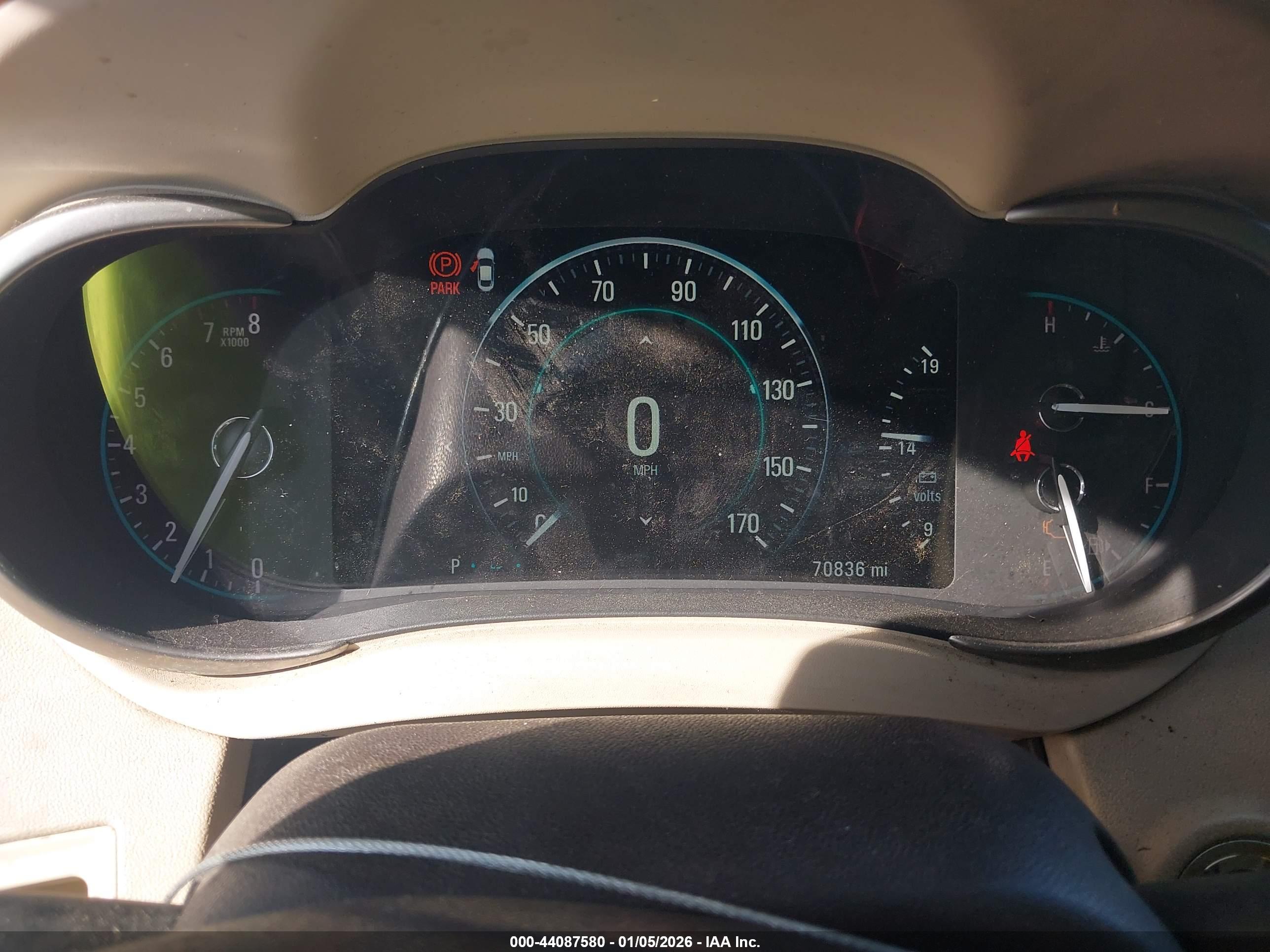 BUICK LACROSSE image 7