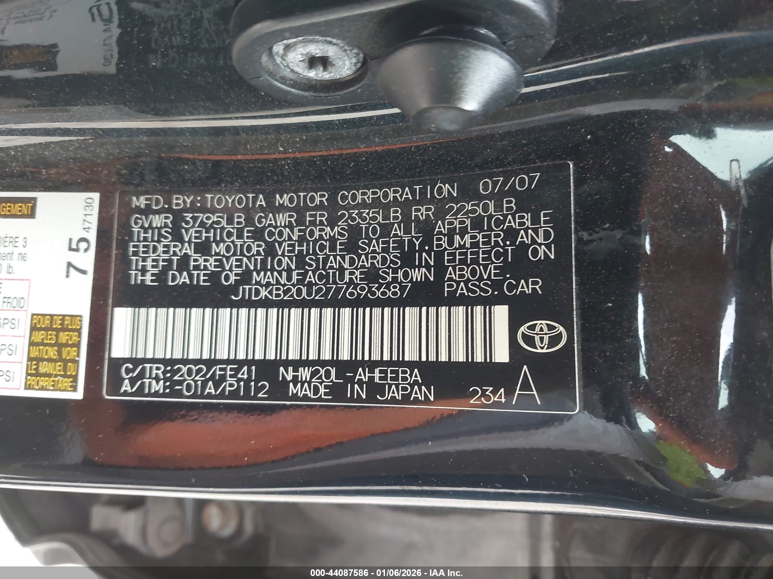 TOYOTA PRIUS image 9