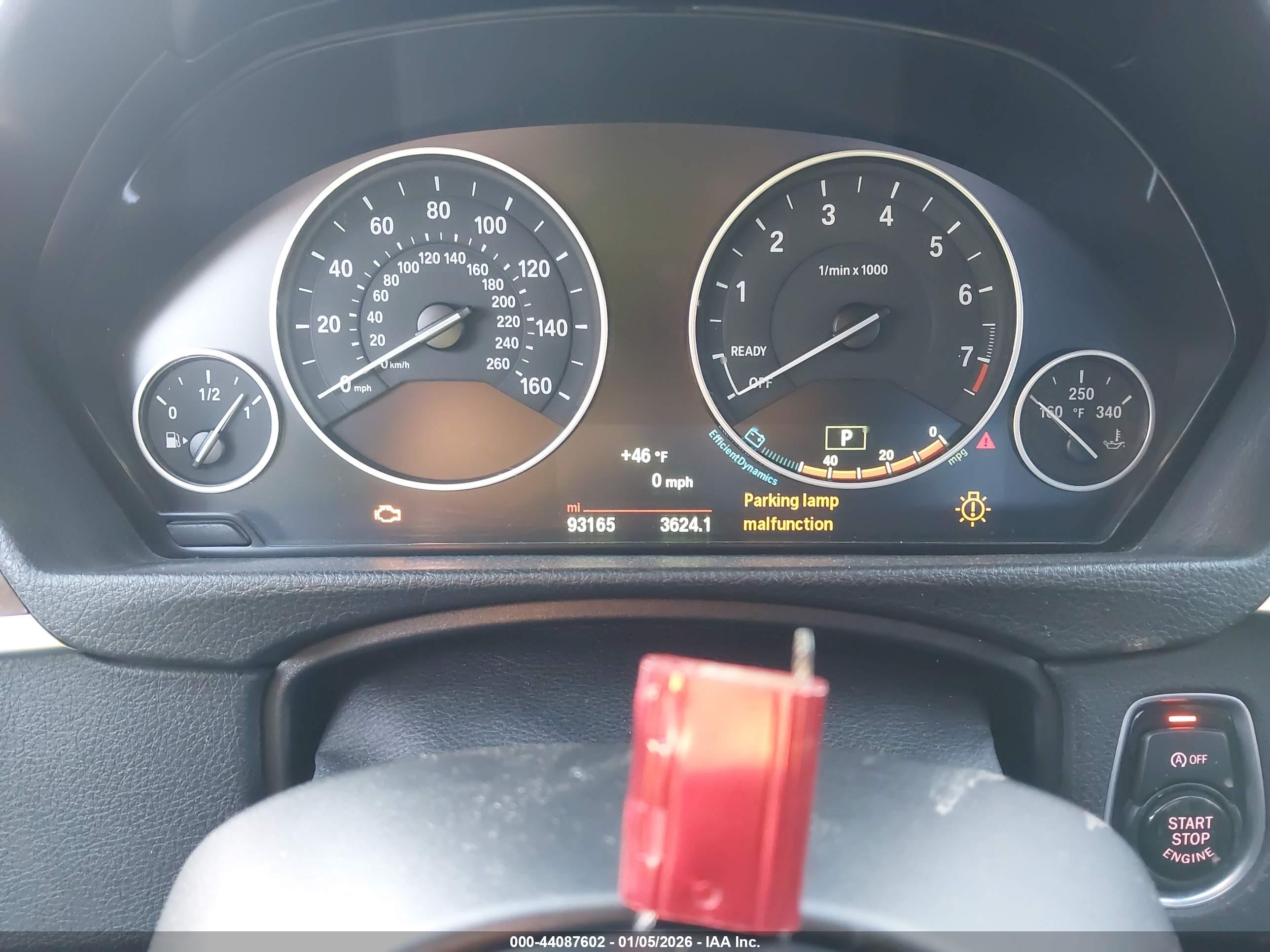BMW 320I image 7
