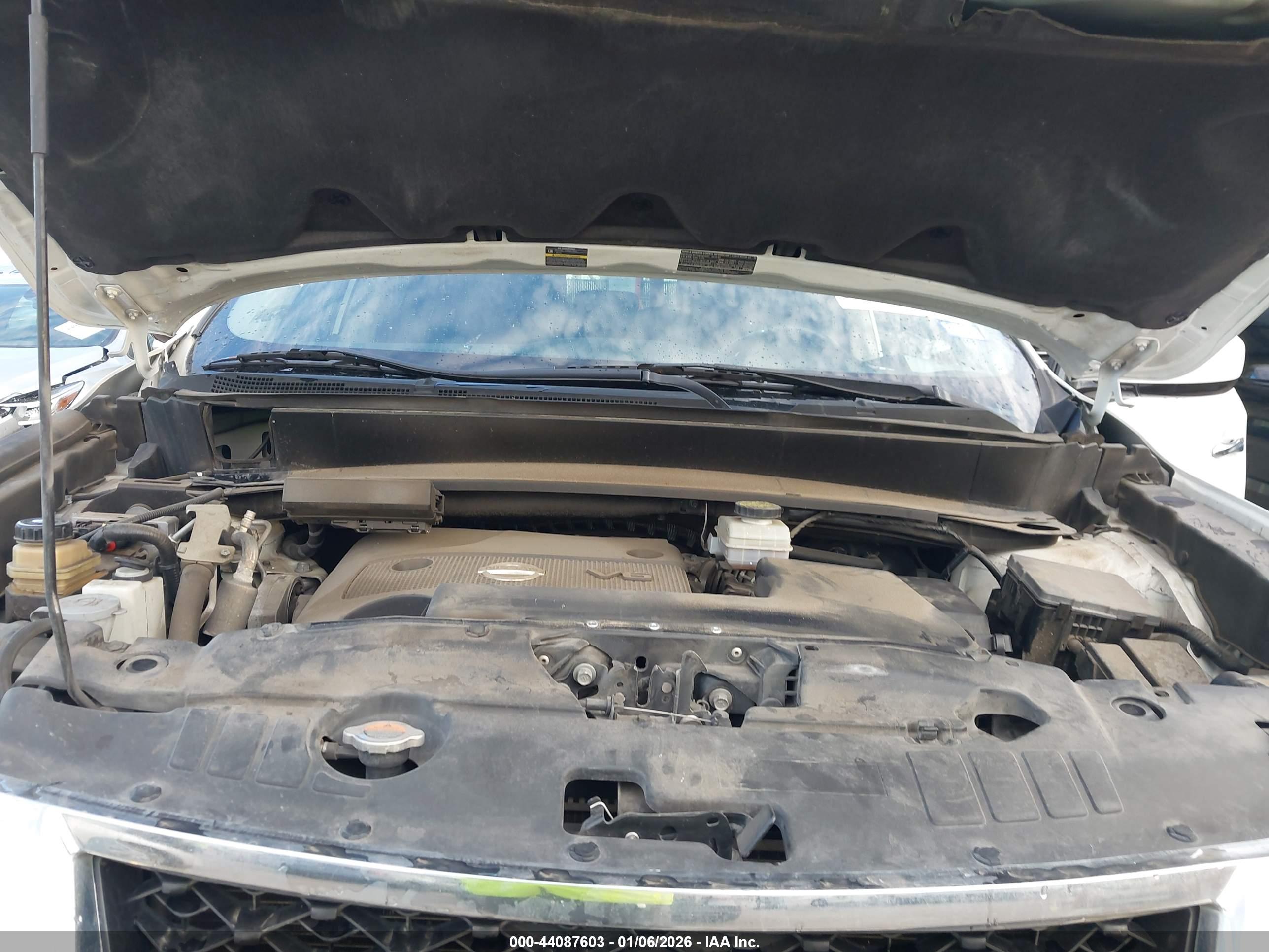 NISSAN PATHFINDER image 10