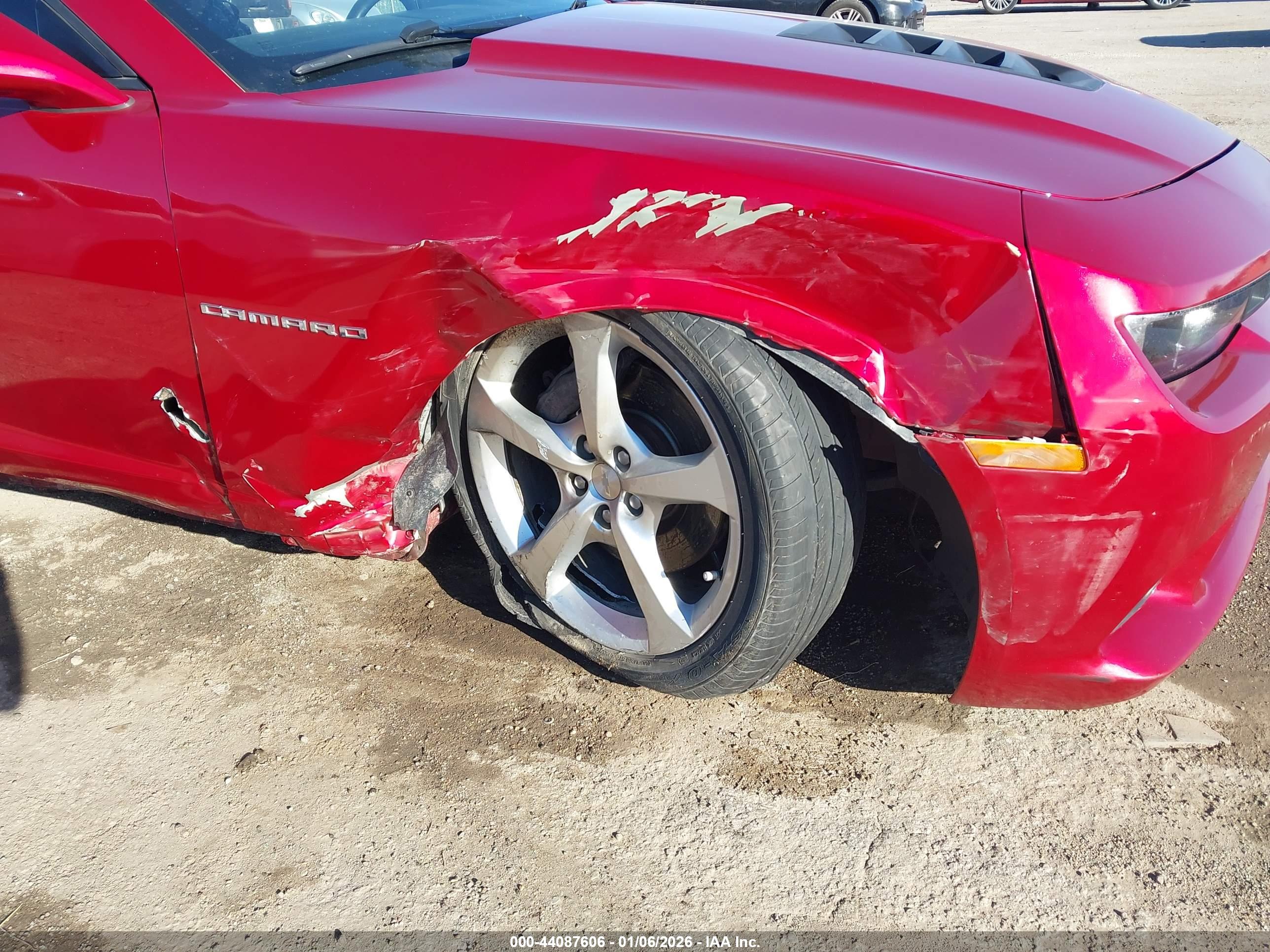 CHEVROLET CAMARO image 6