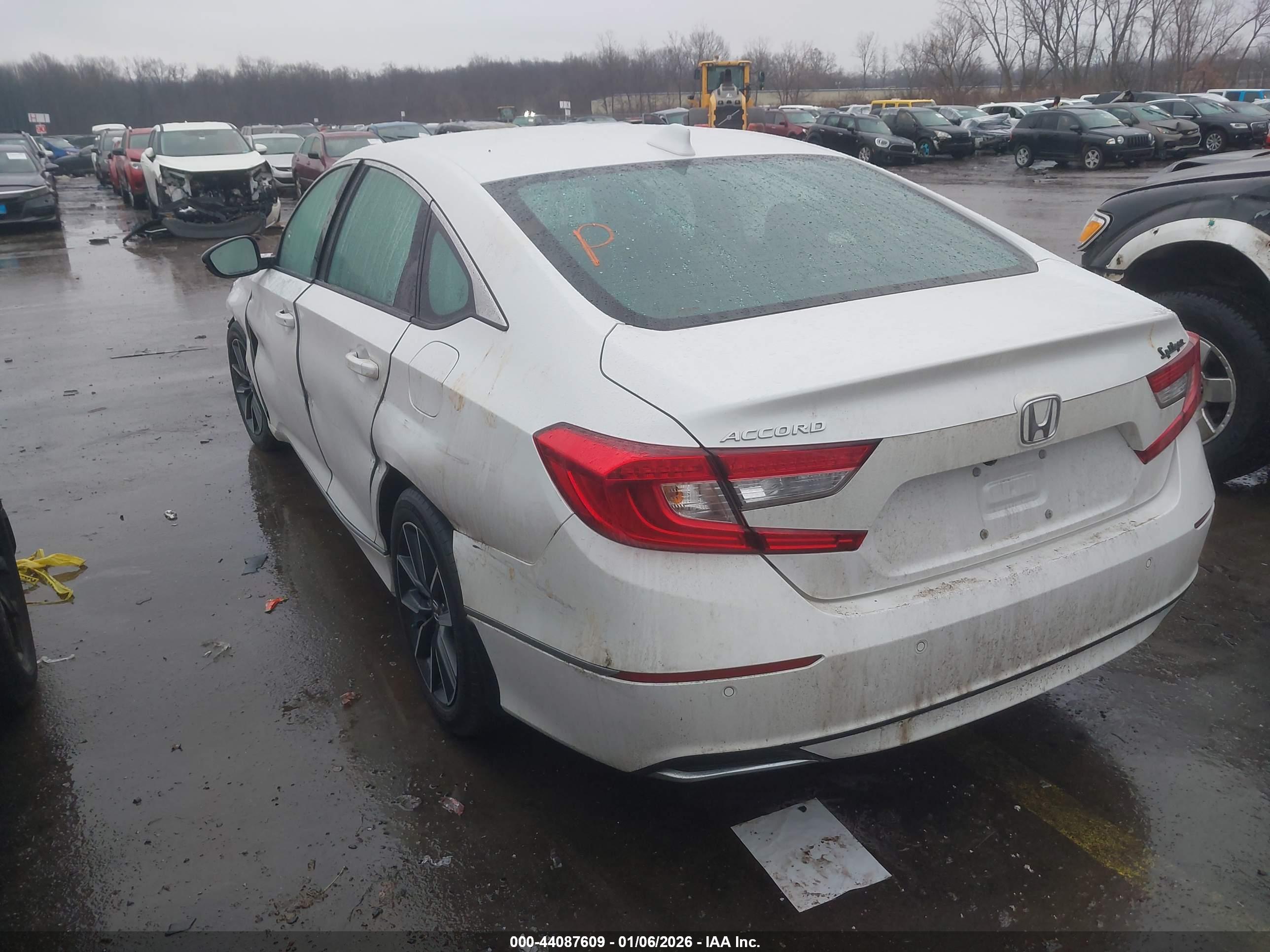 HONDA ACCORD image 3