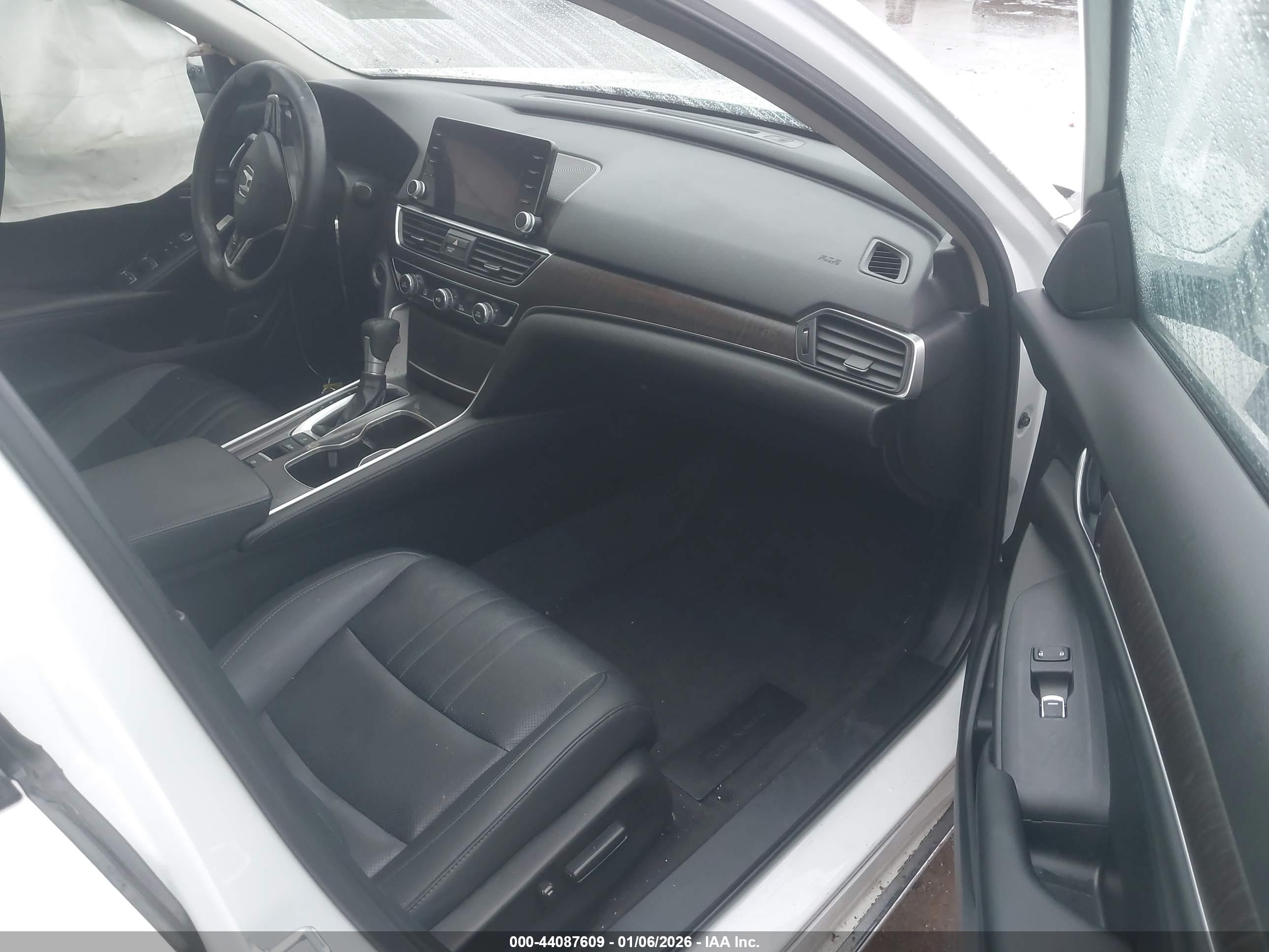 HONDA ACCORD image 5
