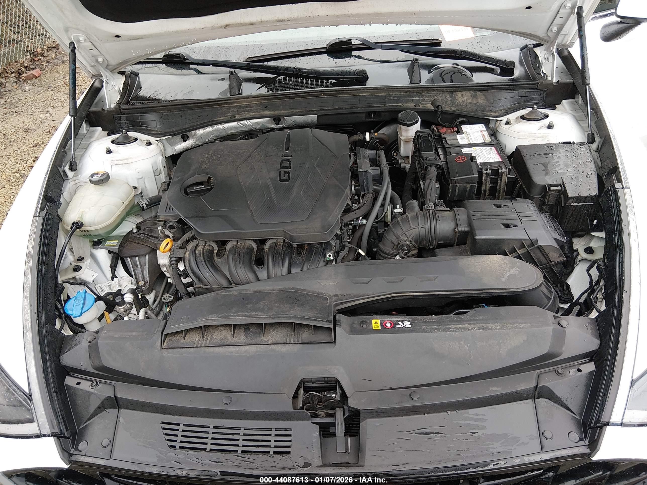 HYUNDAI SONATA image 10
