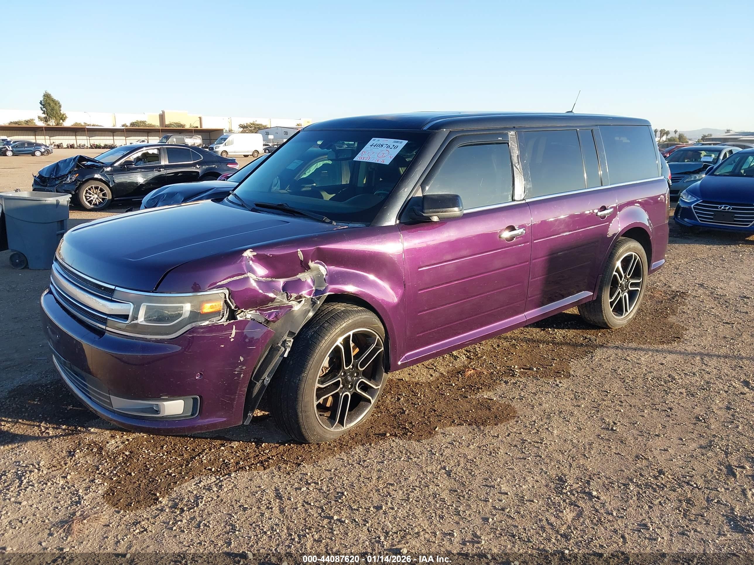 FORD FLEX image 2
