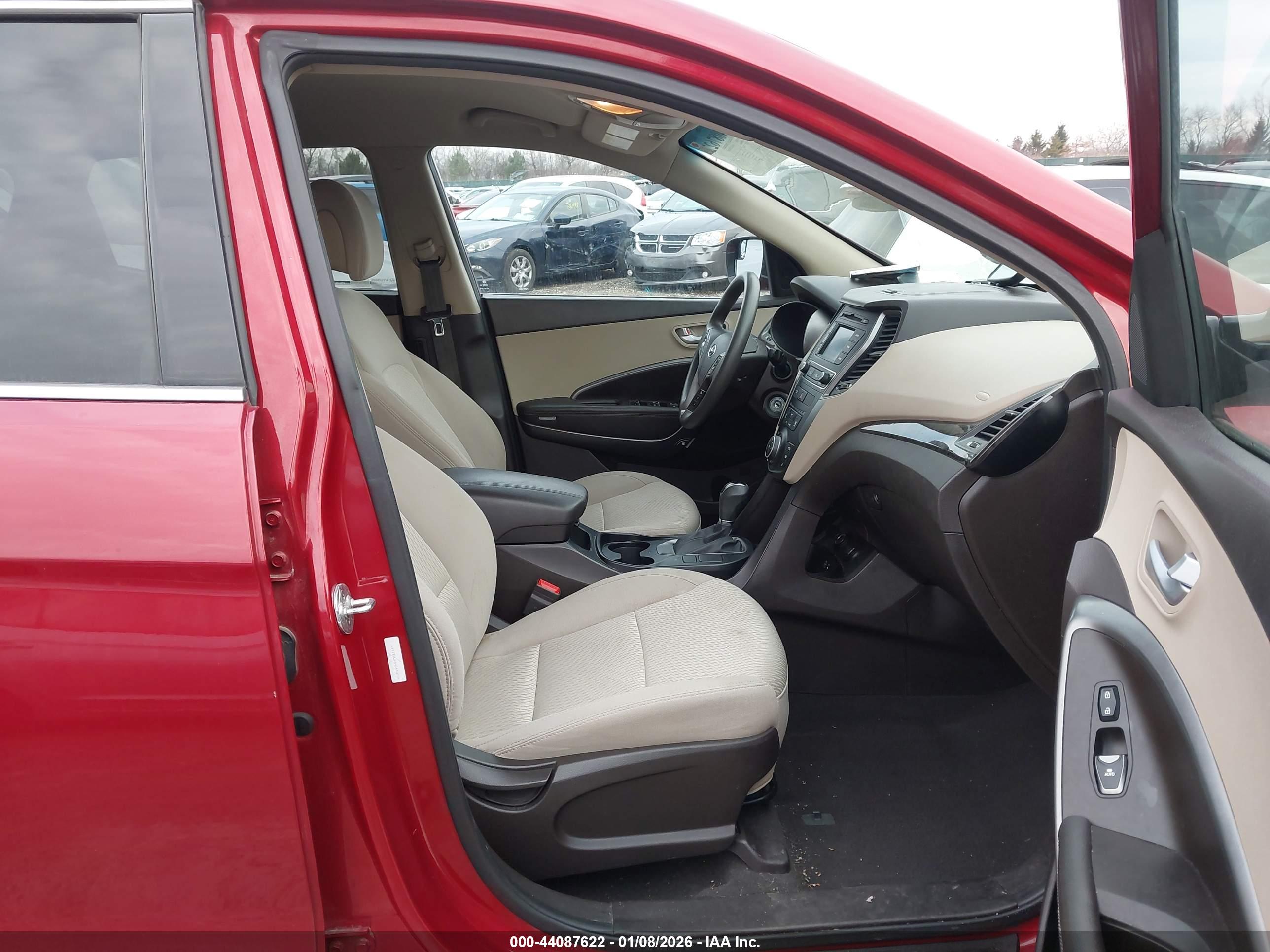 HYUNDAI SANTA image 5