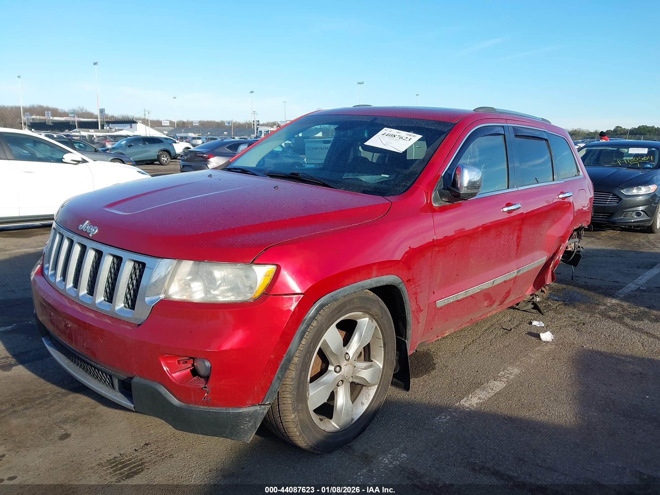 JEEP GRAND image 2