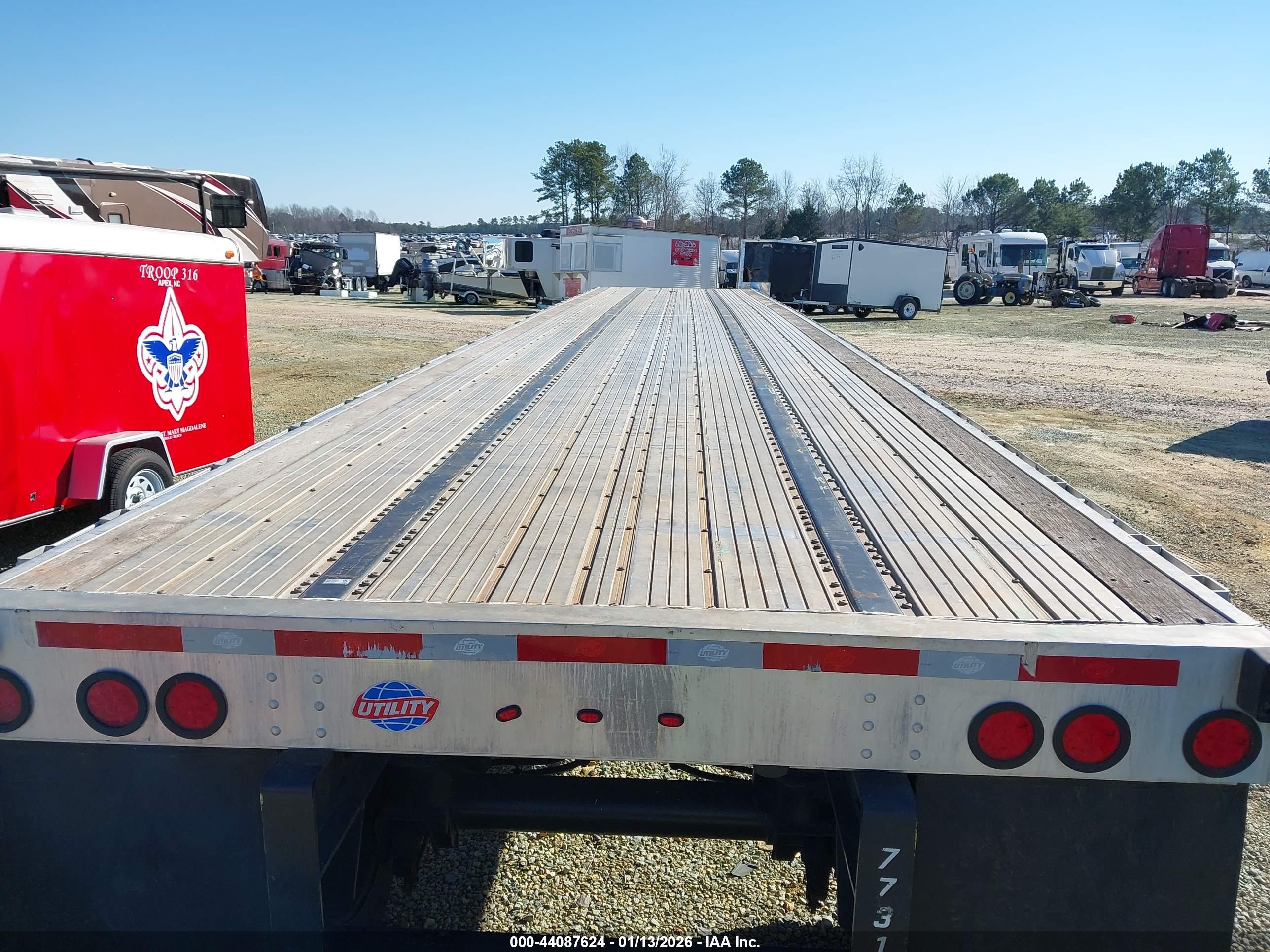 UTILITY TRAILER image 8