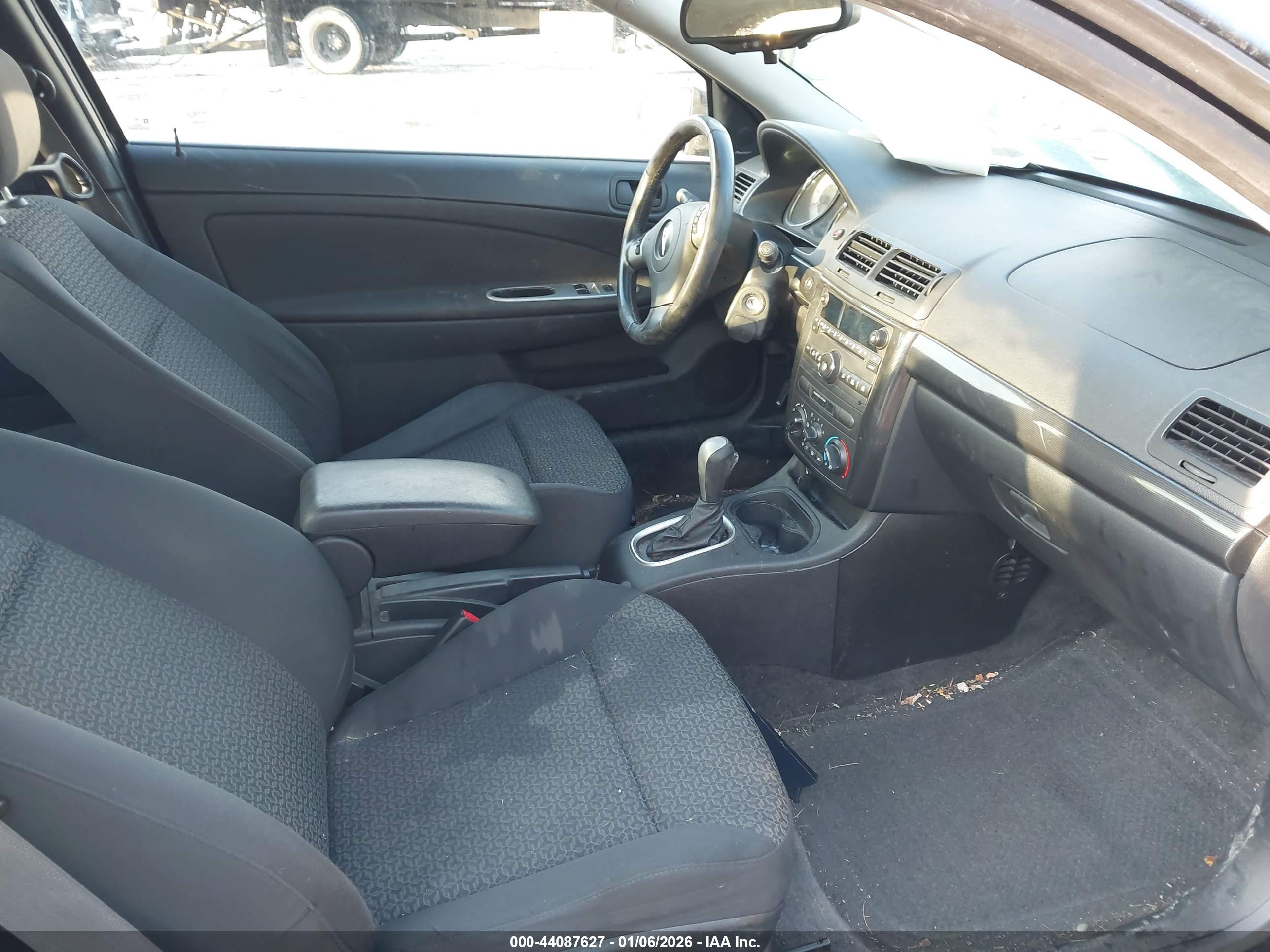 PONTIAC G5 image 5