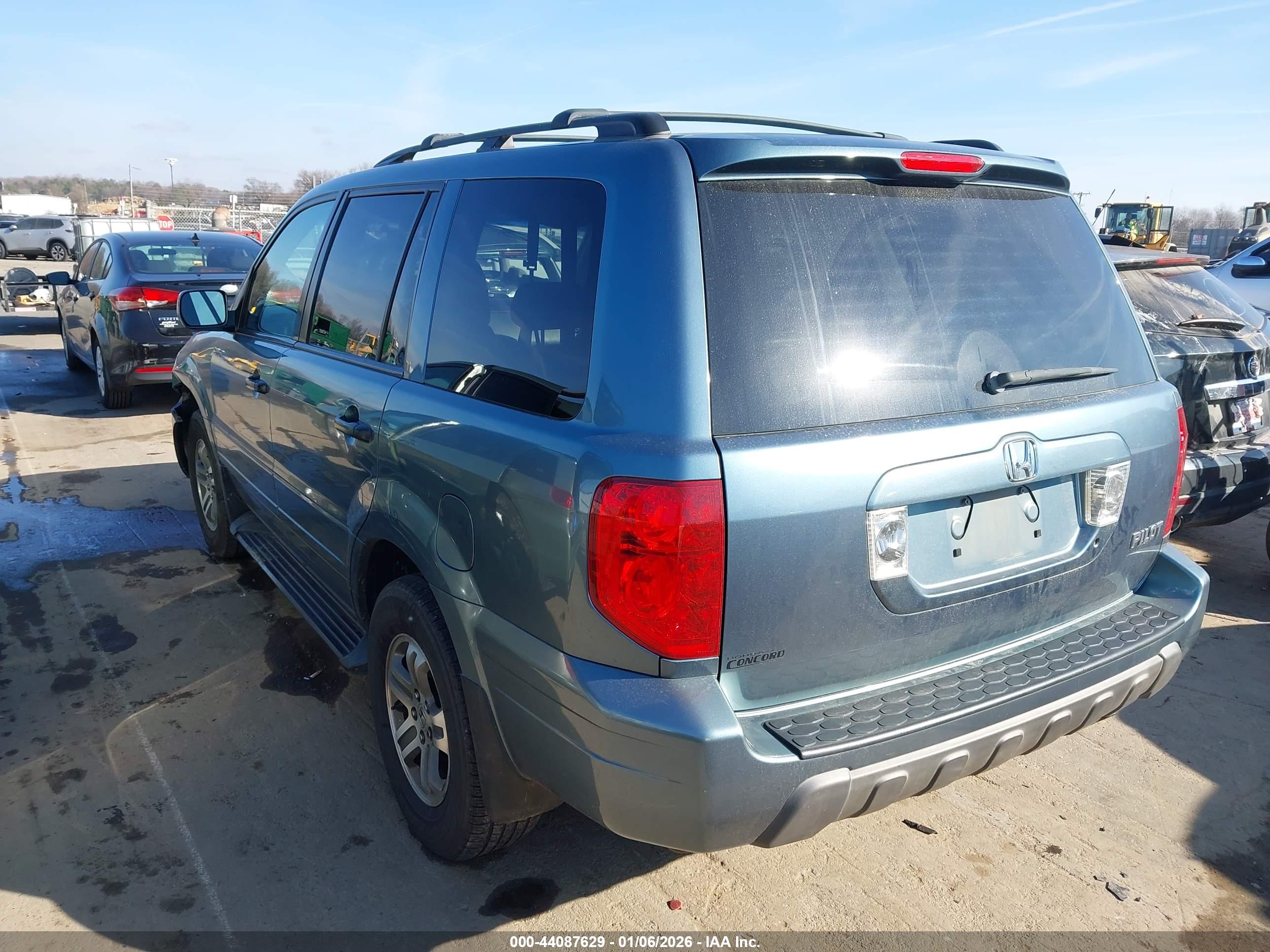 HONDA PILOT image 3