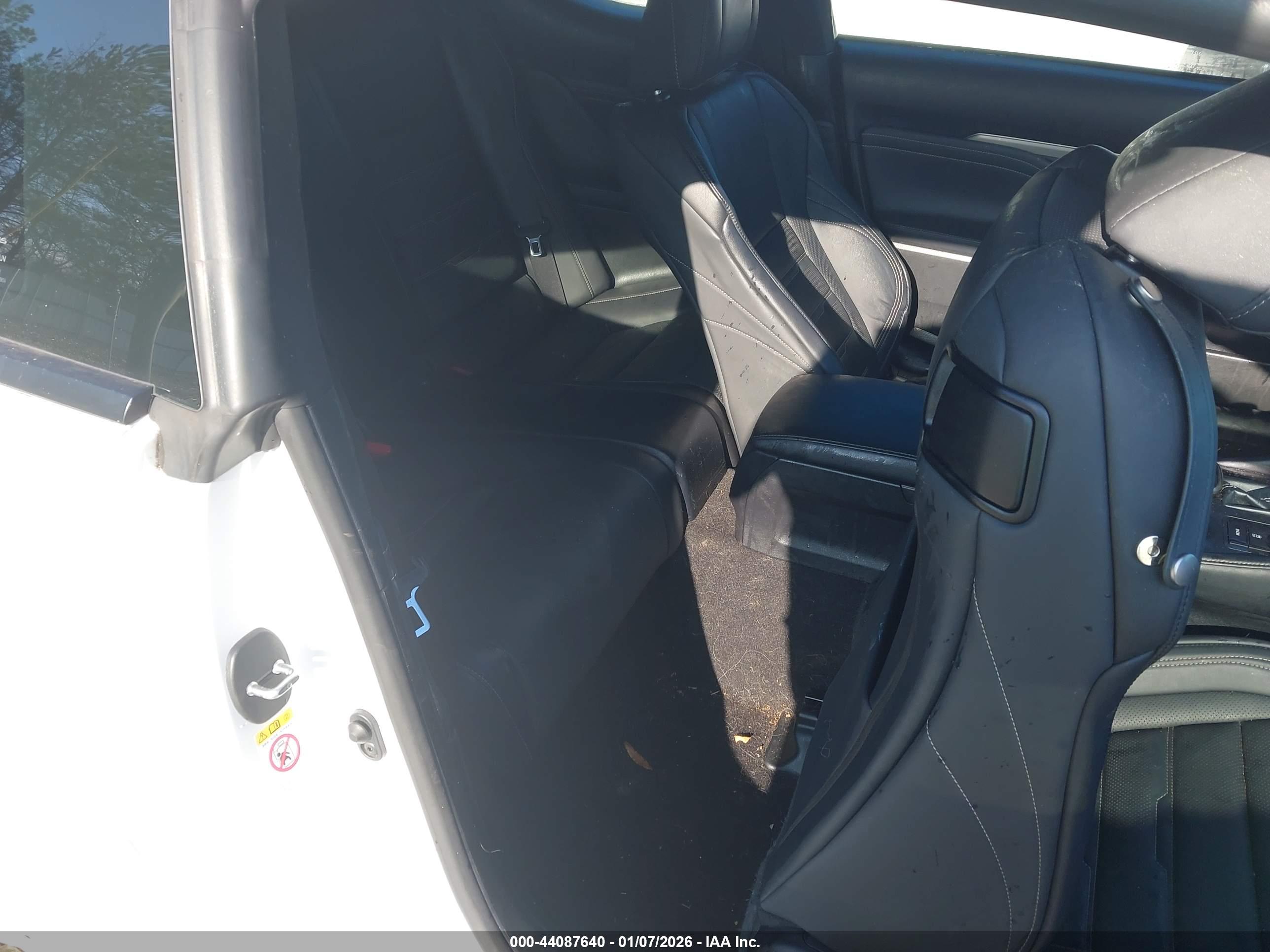 LEXUS RC image 8