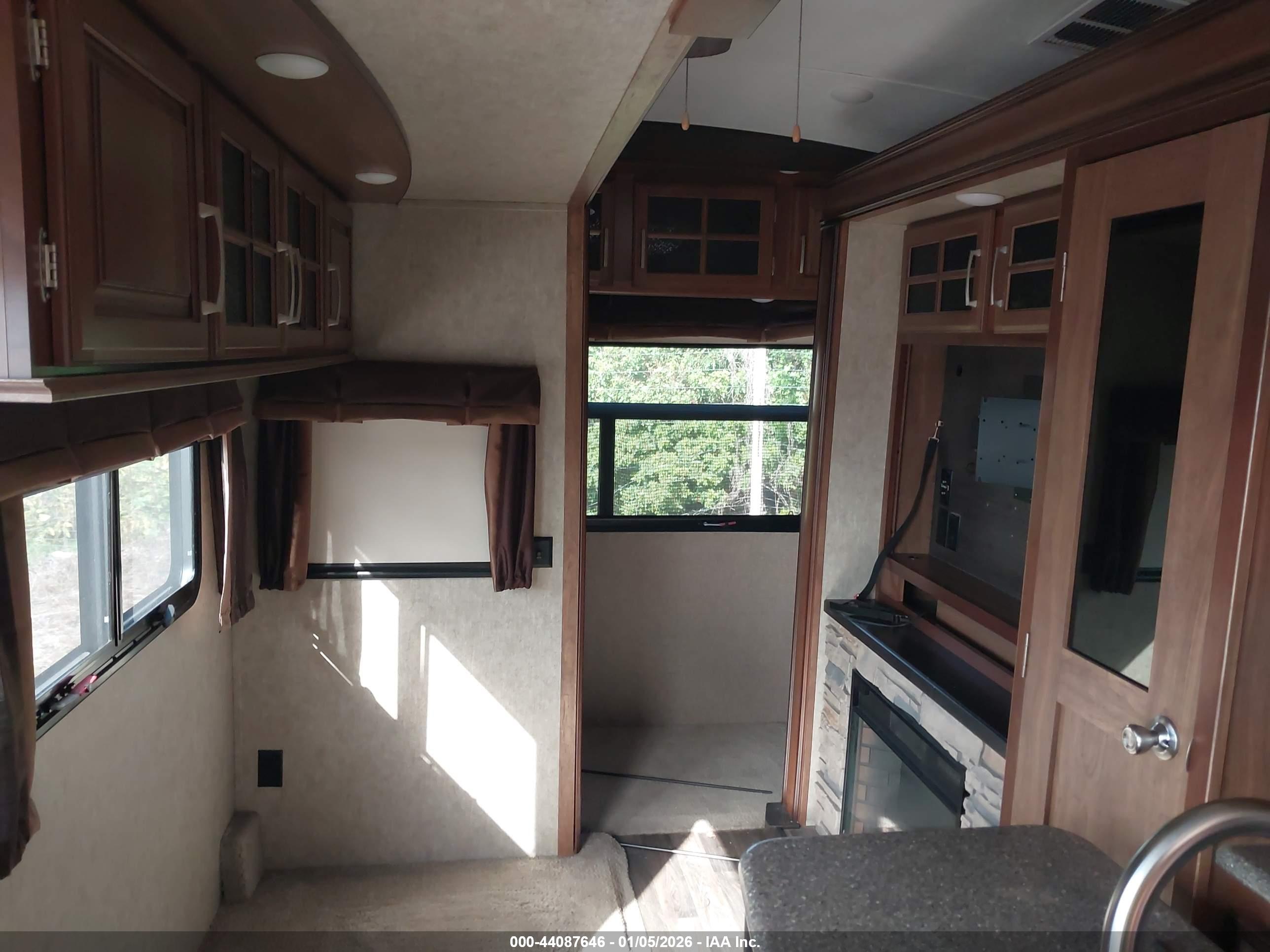 KEYSTONE RV image 8