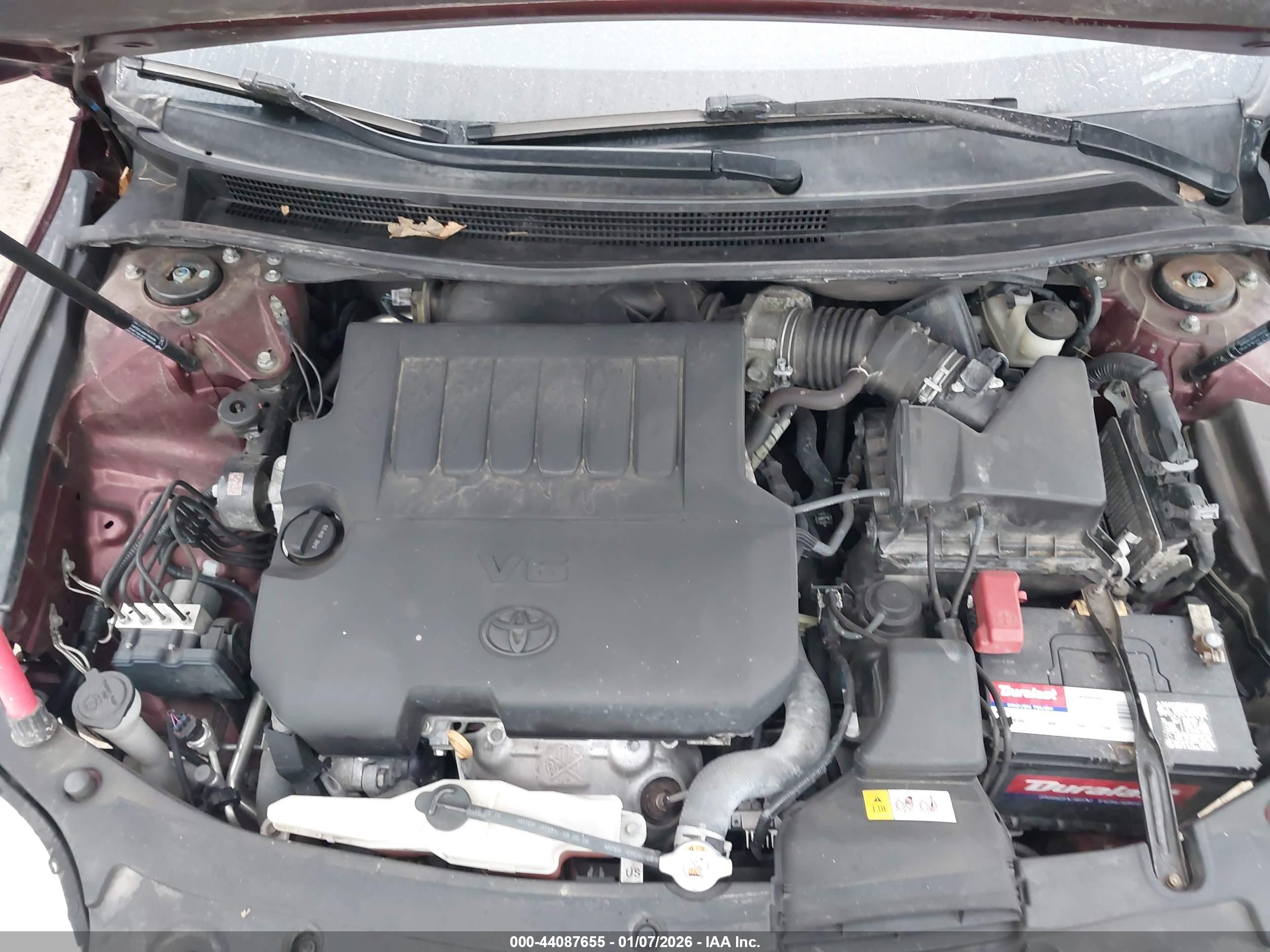 TOYOTA AVALON image 10