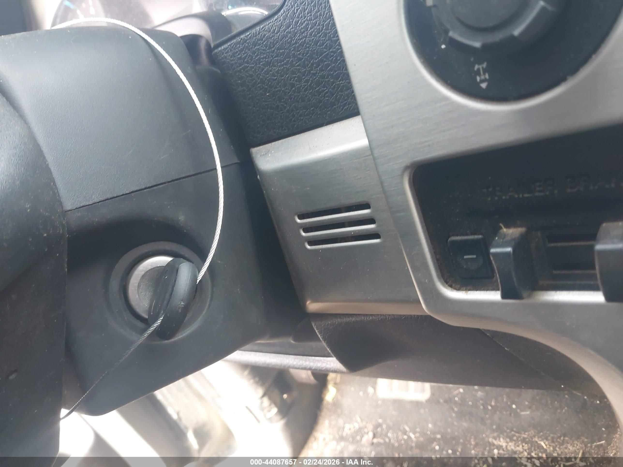 FORD F-150 image 11