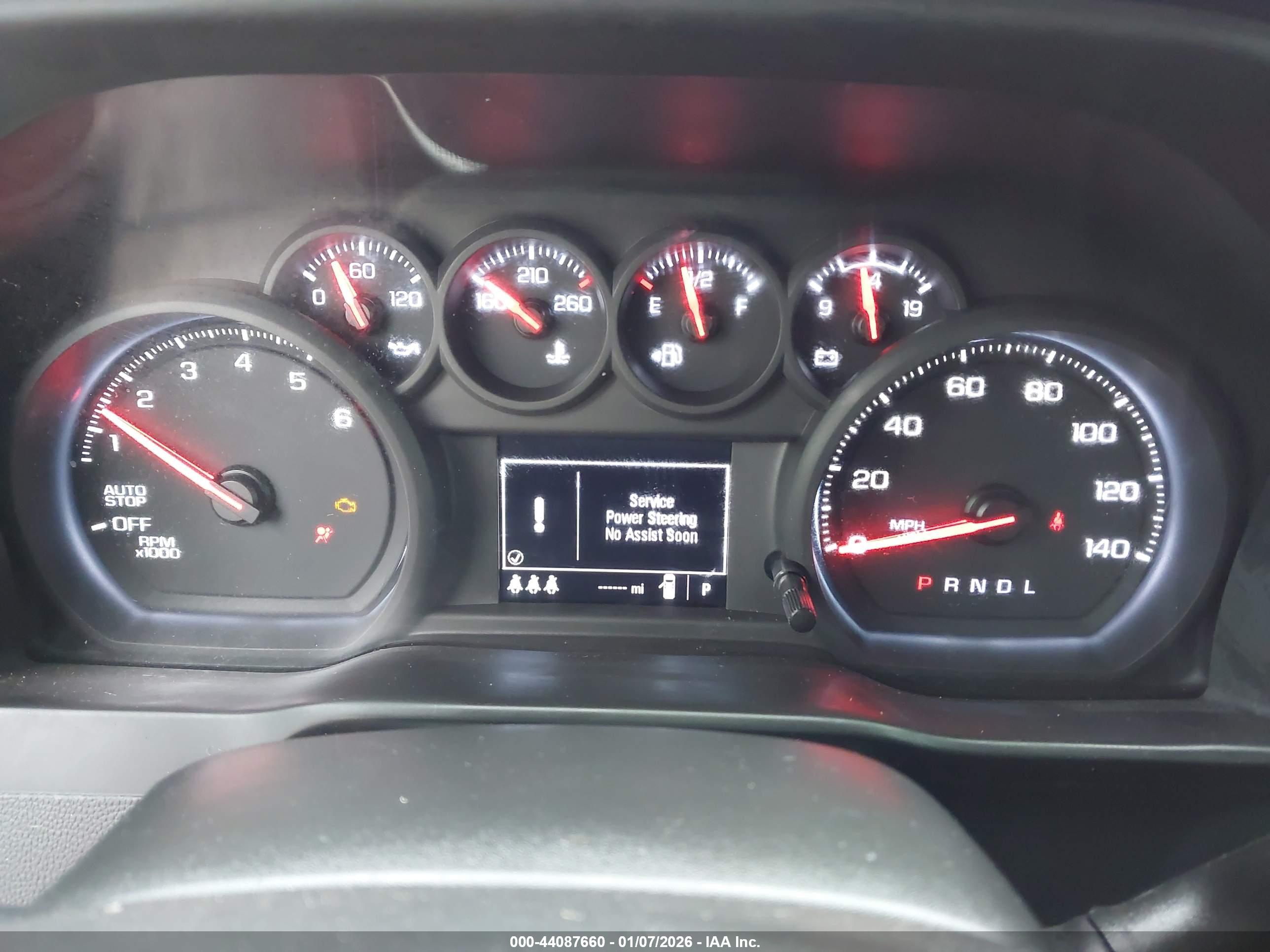 CHEVROLET SILVERADO image 7