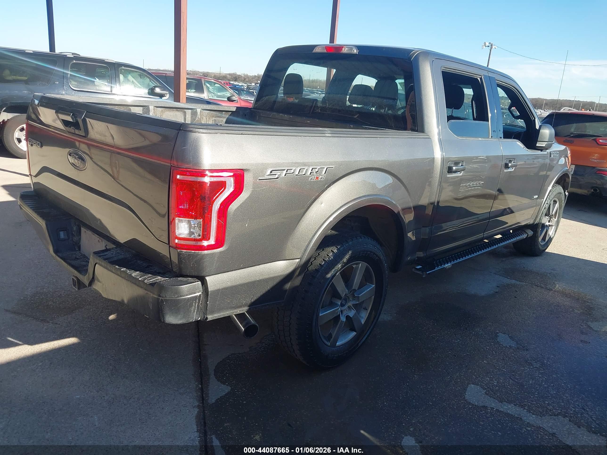 FORD F-150 image 4