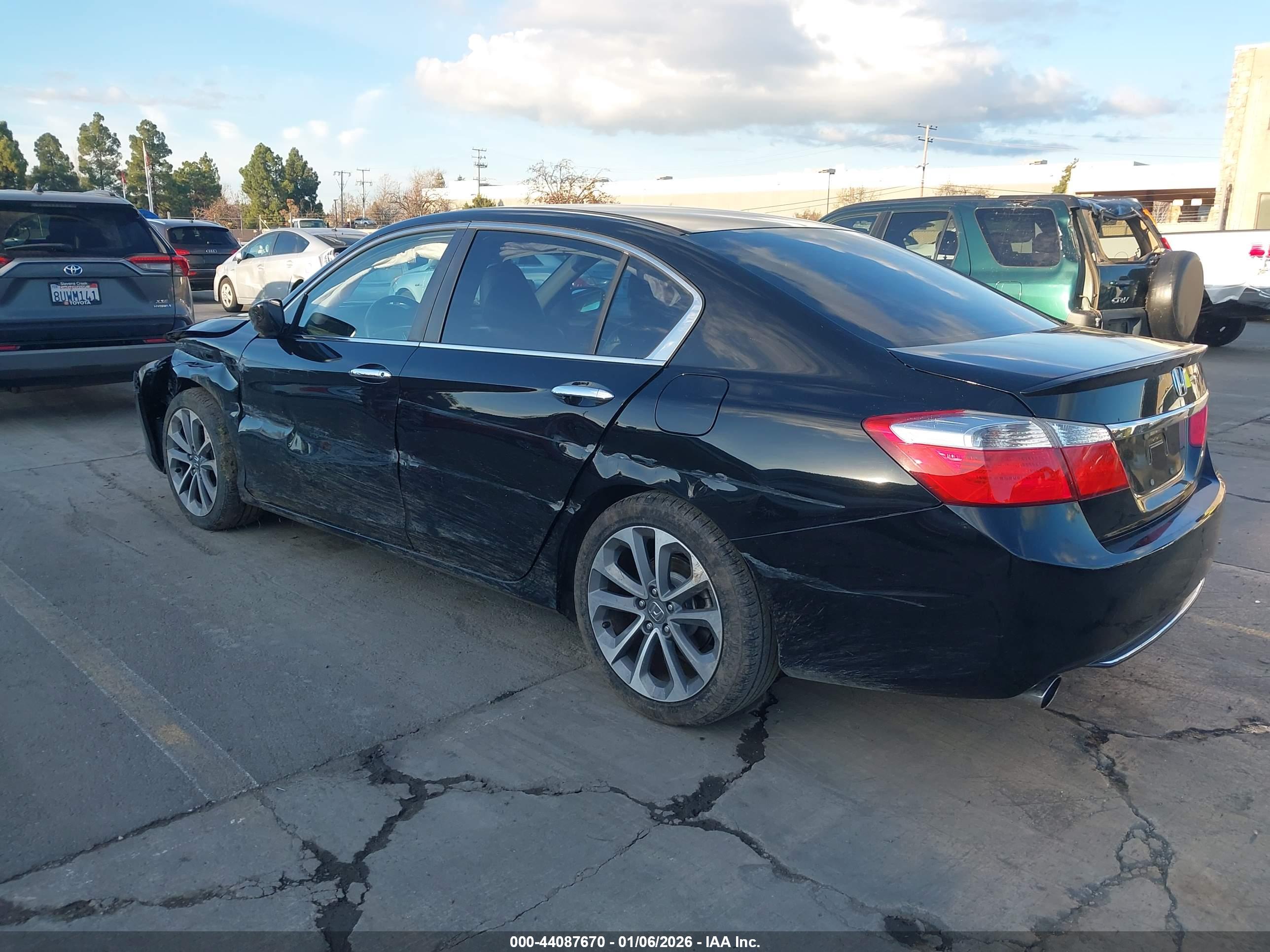 HONDA ACCORD image 3