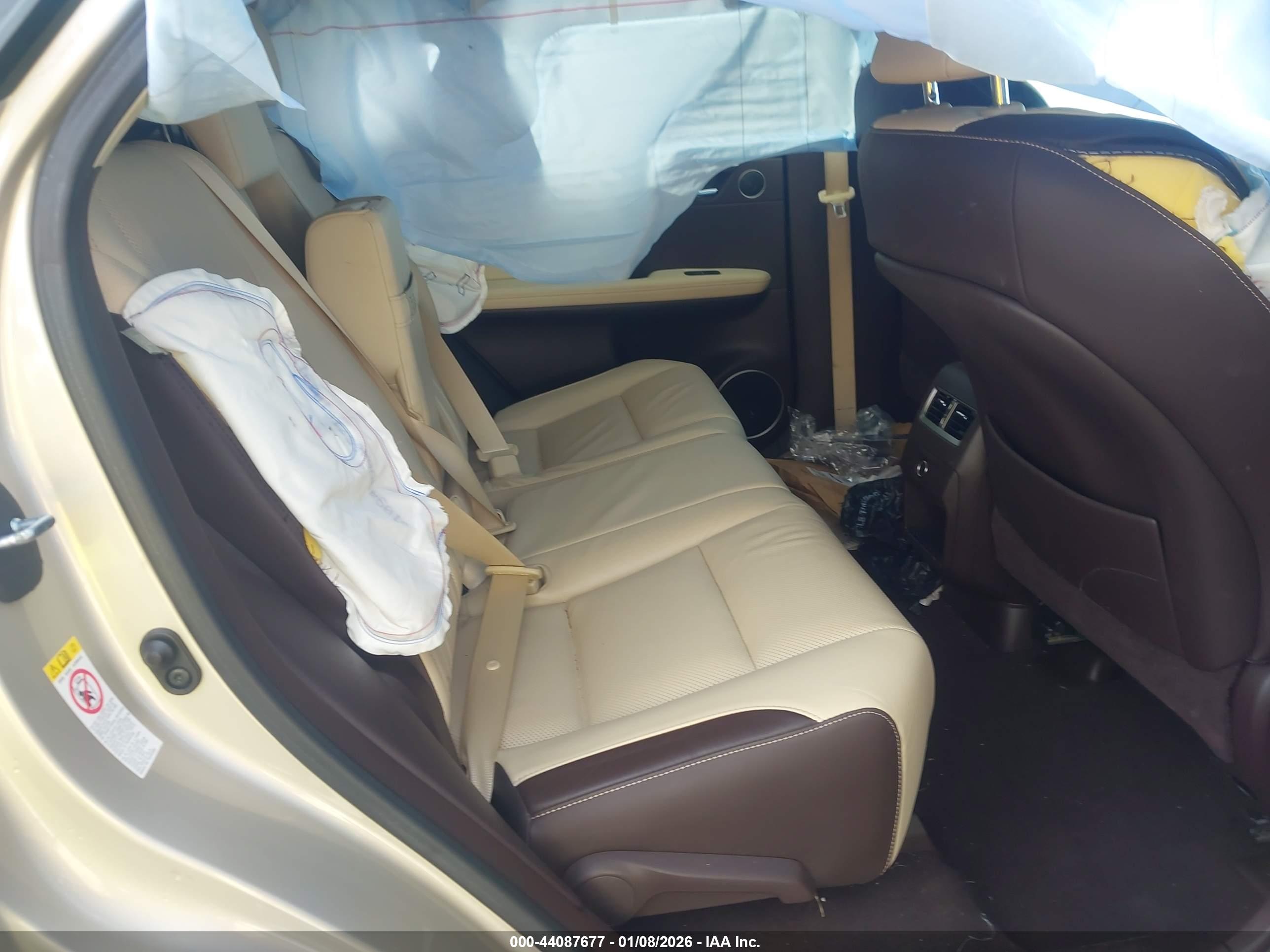 LEXUS RX image 8