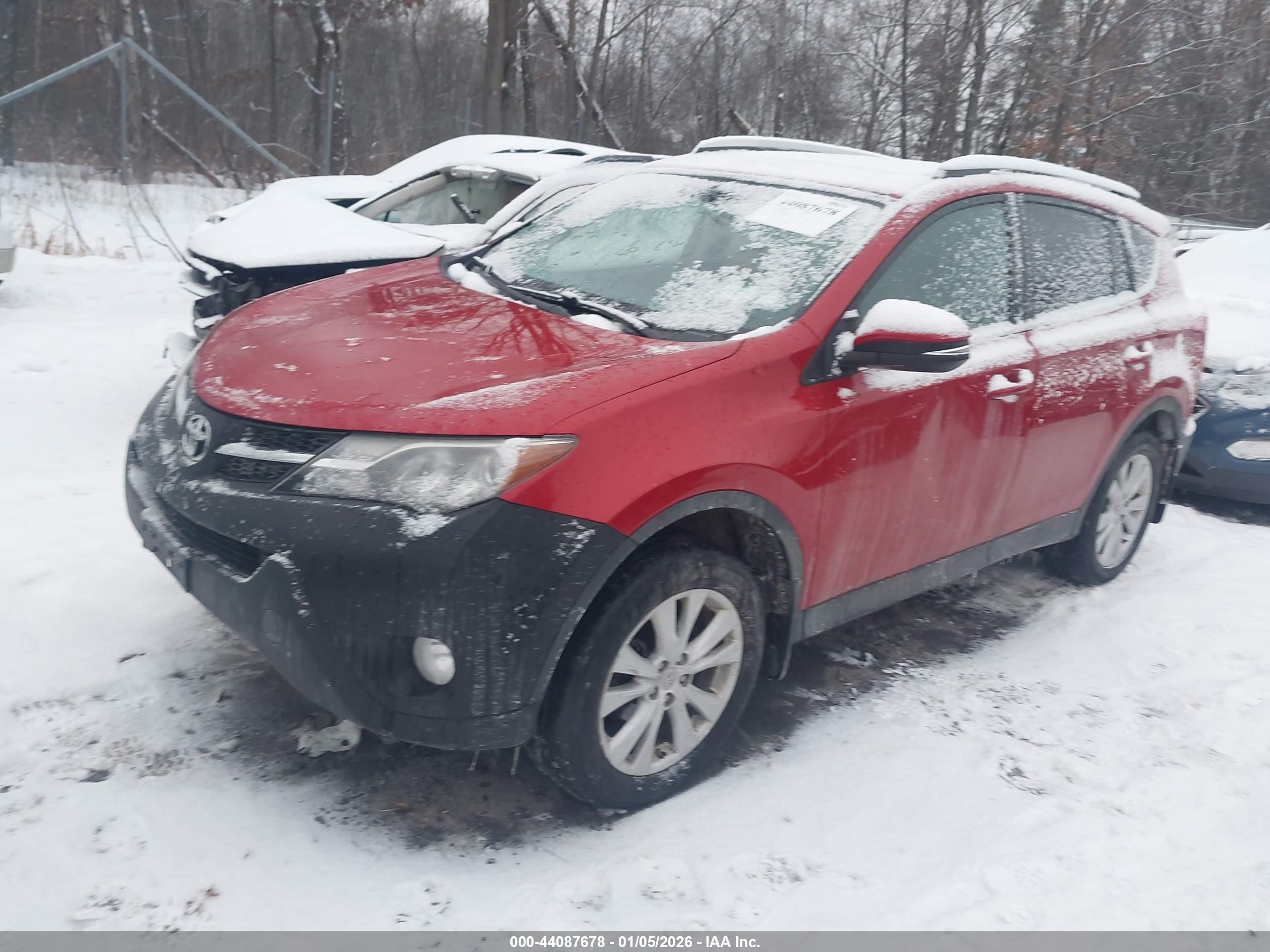 TOYOTA RAV4 image 2