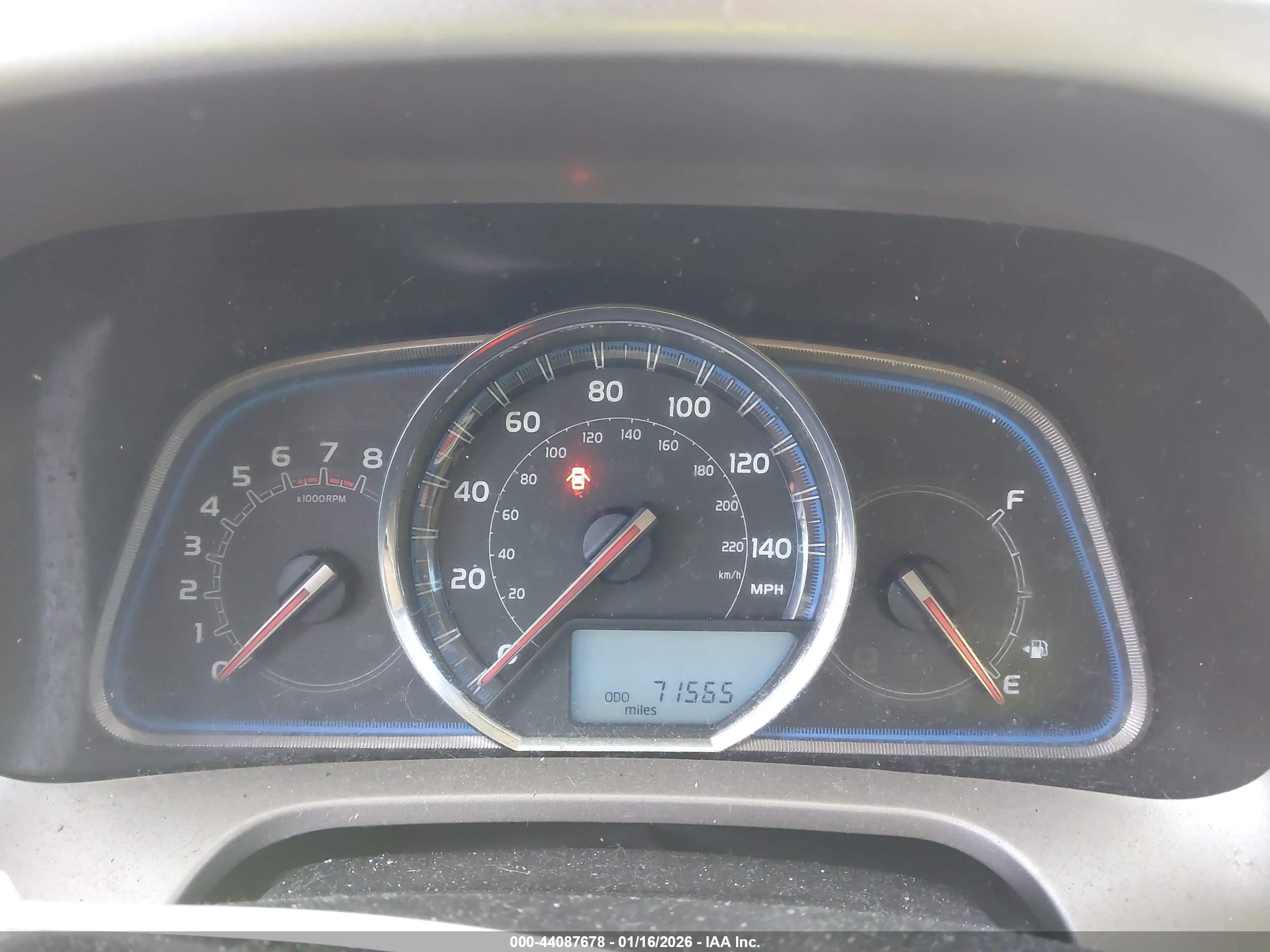 TOYOTA RAV4 image 7