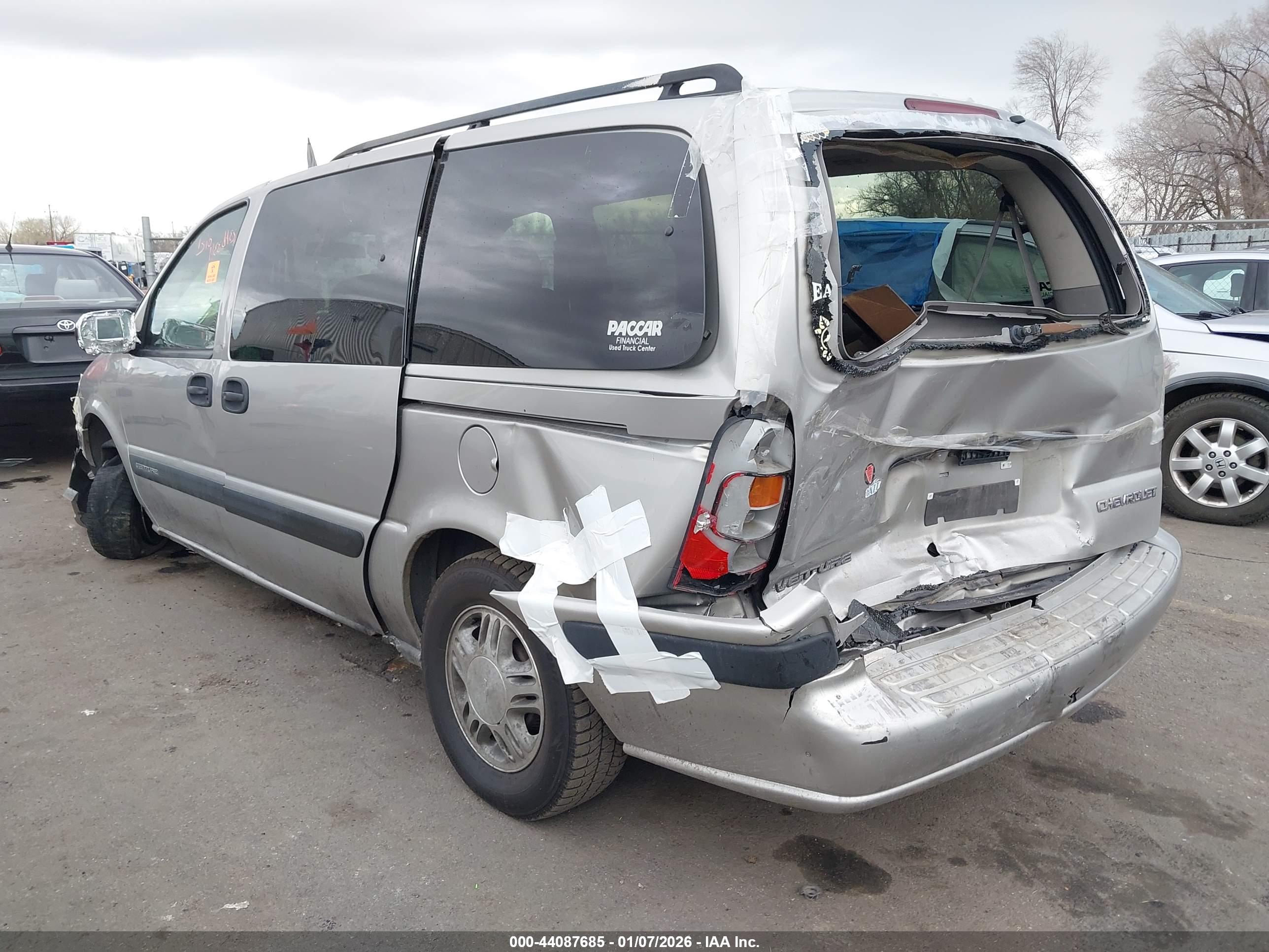 CHEVROLET VENTURE image 3